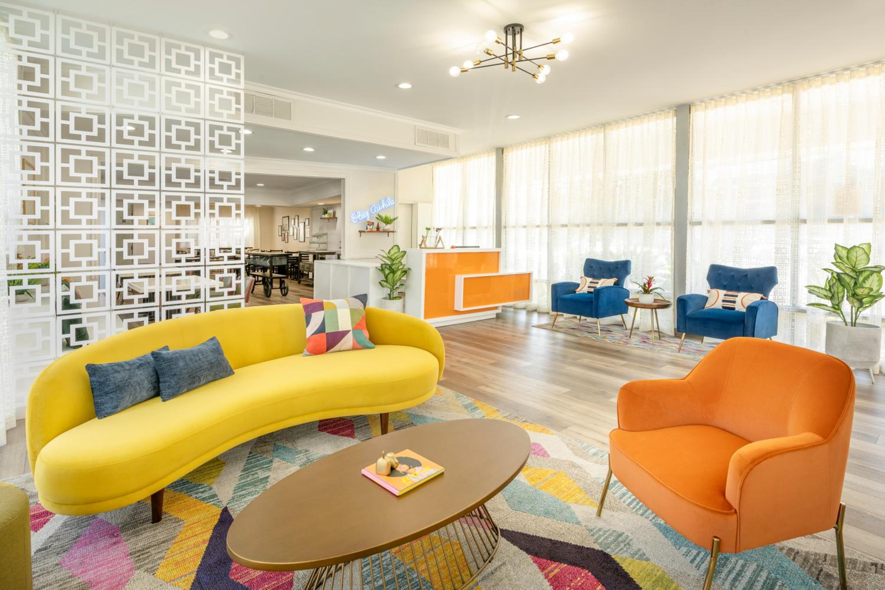 lounge