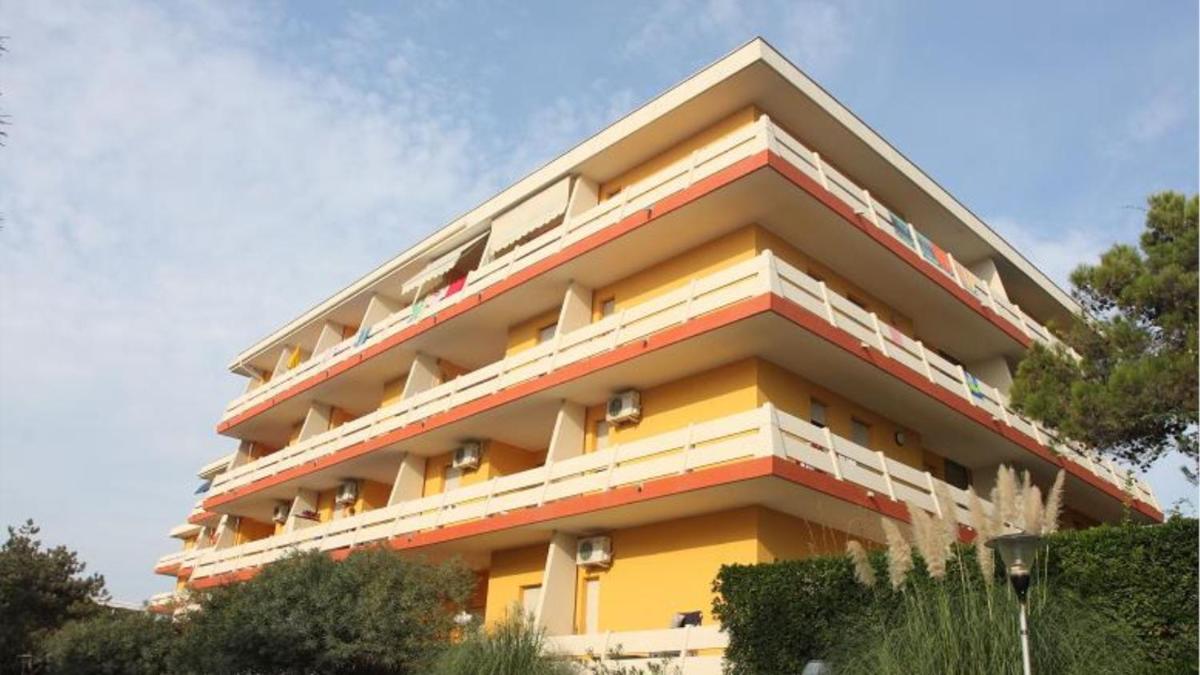 Condominio Carina Sud