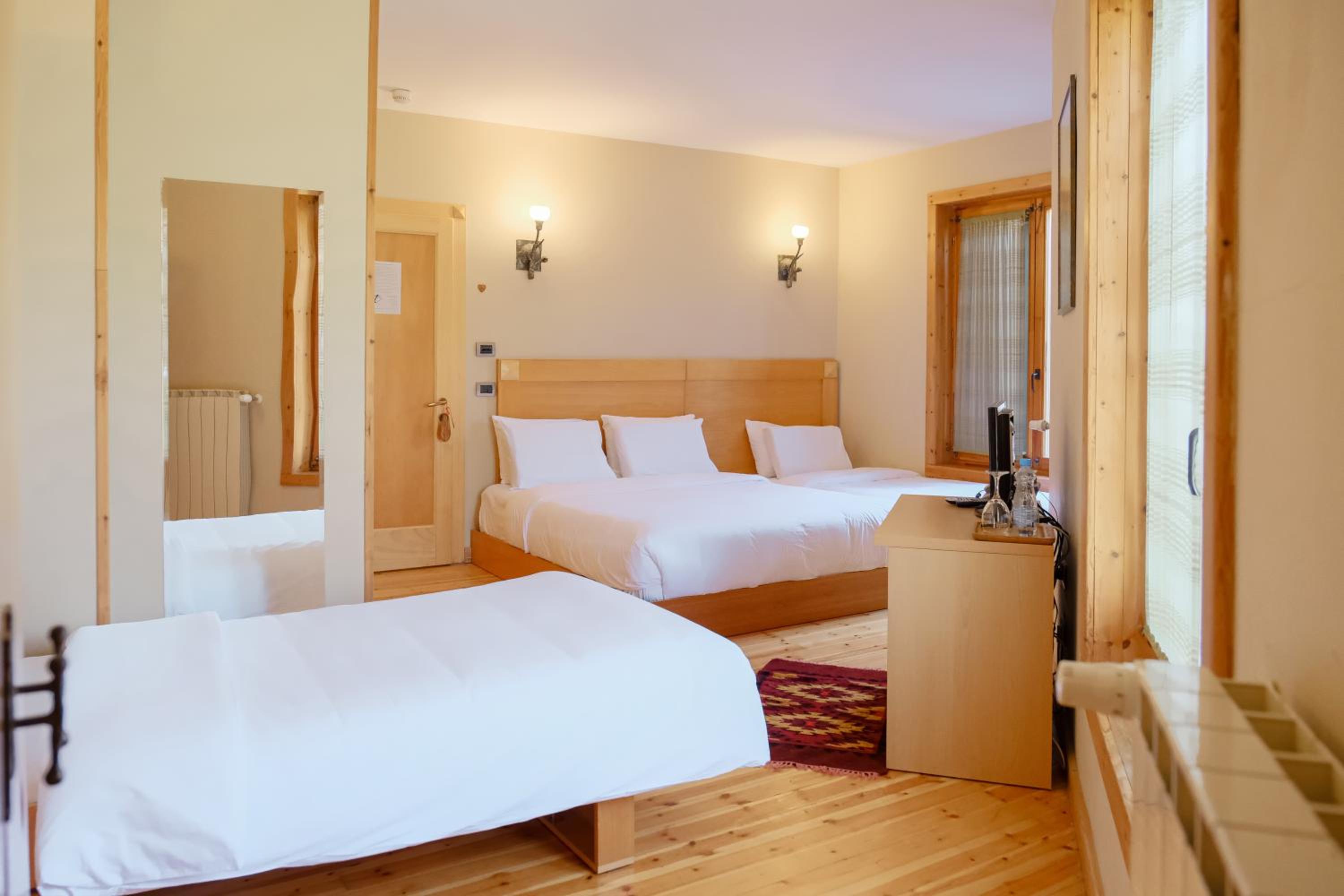 Natyral Razma Resort