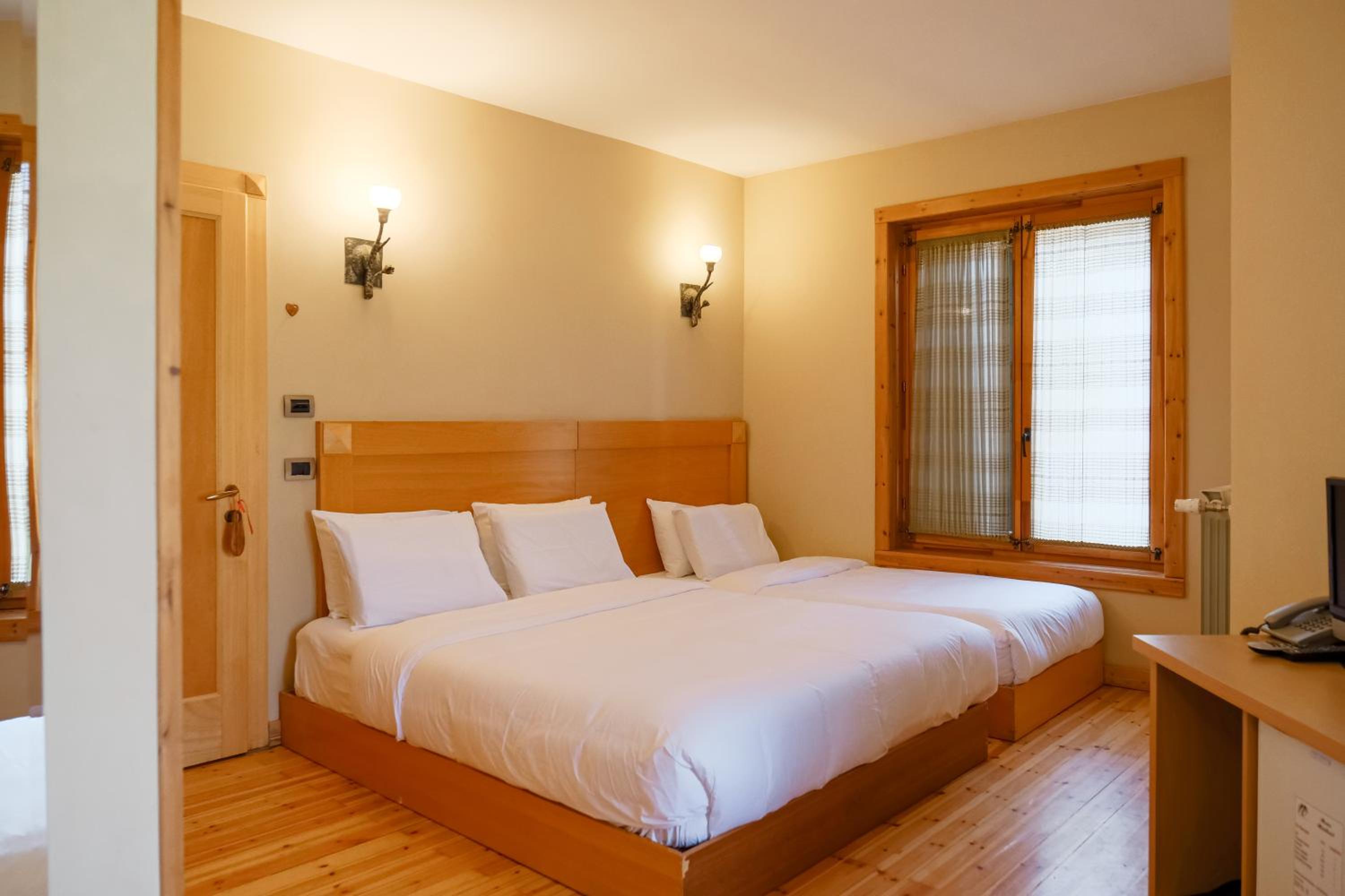 Natyral Razma Resort