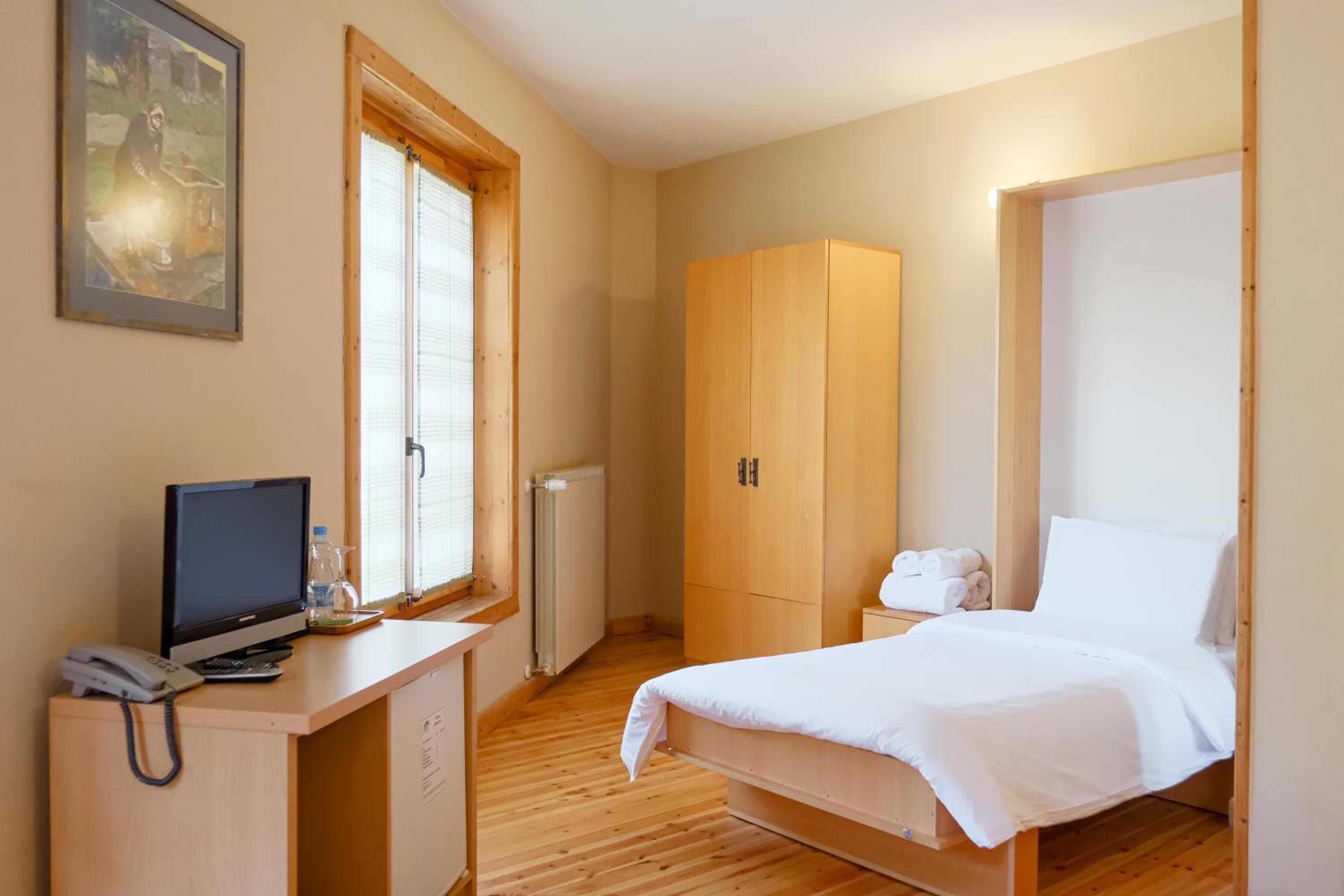 Natyral Razma Resort