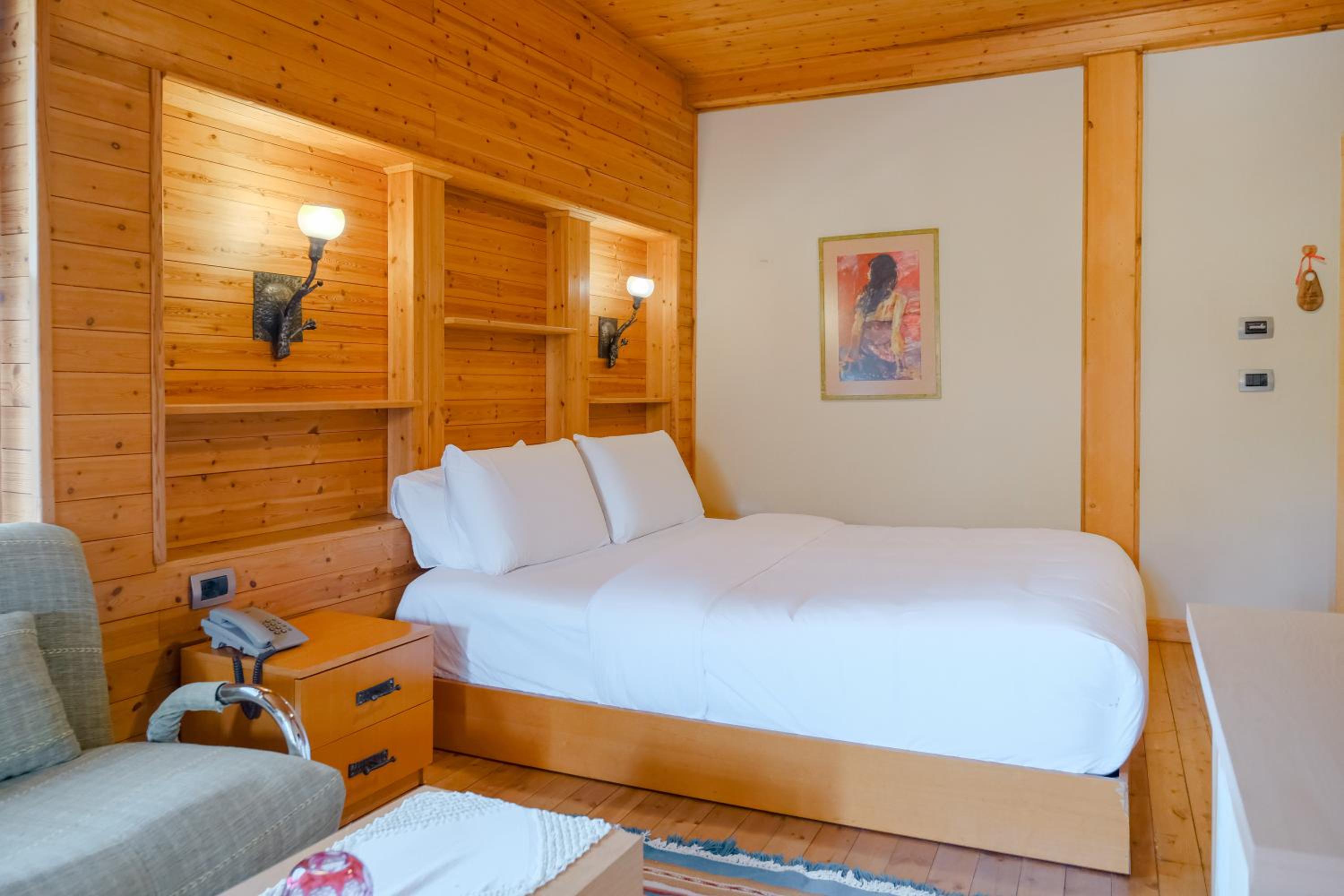 Natyral Razma Resort