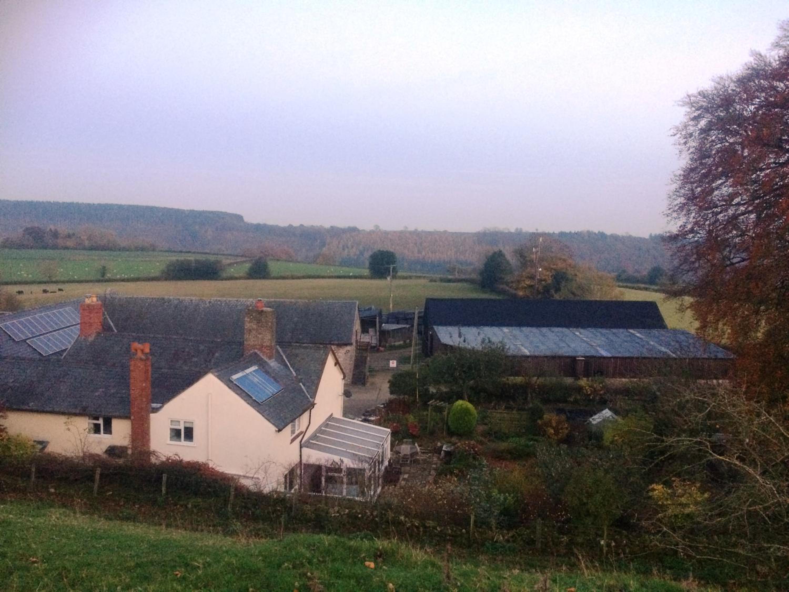 Cynynion Uchaf Farmhouse - 18th Century, Welsh Borders, Breathtaking Views