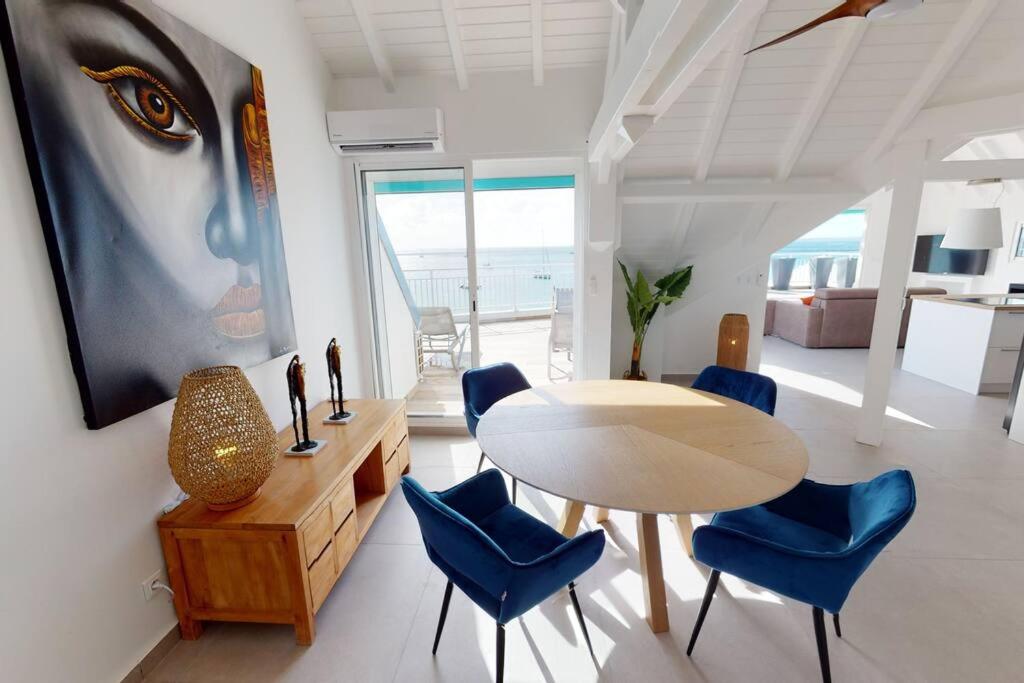 Walee Beach Penthouse by the sea, 2 bedrooms, pool view 4
