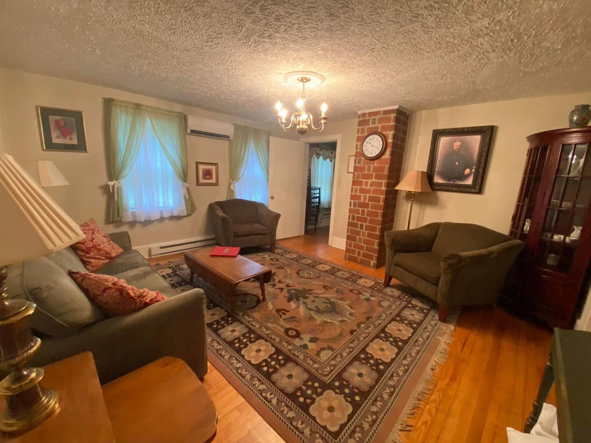 Historic Rosemont Manor view 5