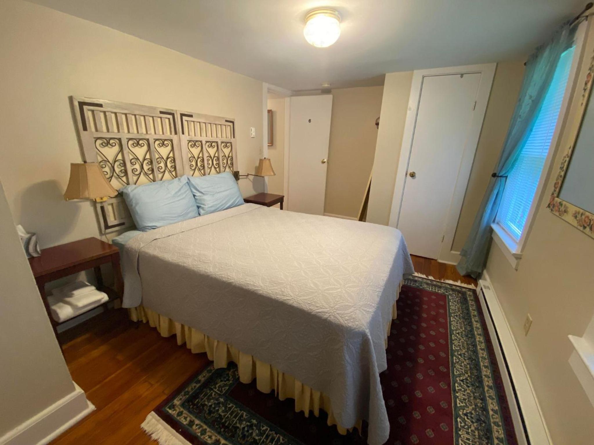 Historic Rosemont Manor view 4