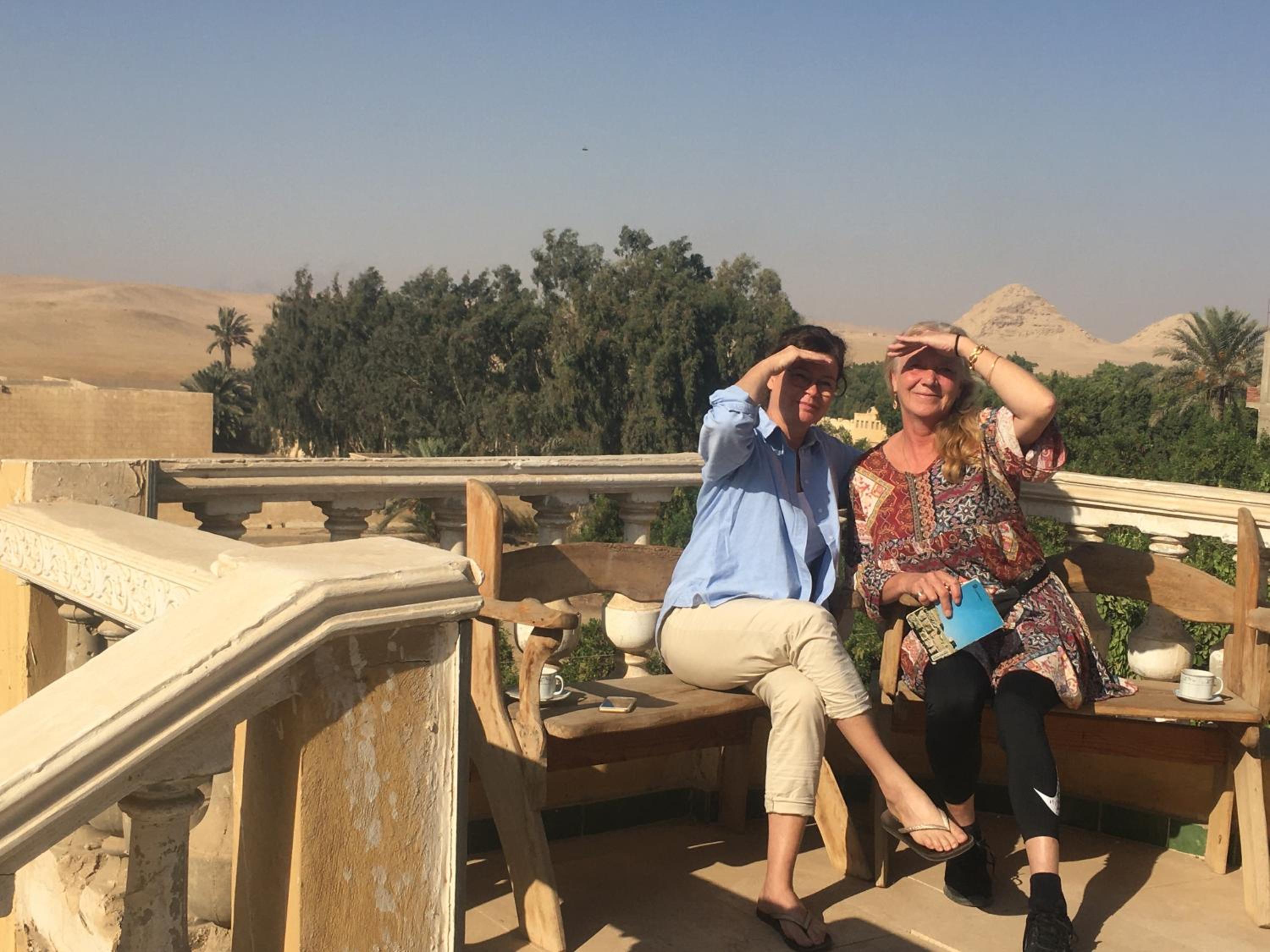 Sakkara pyramid inn hotel