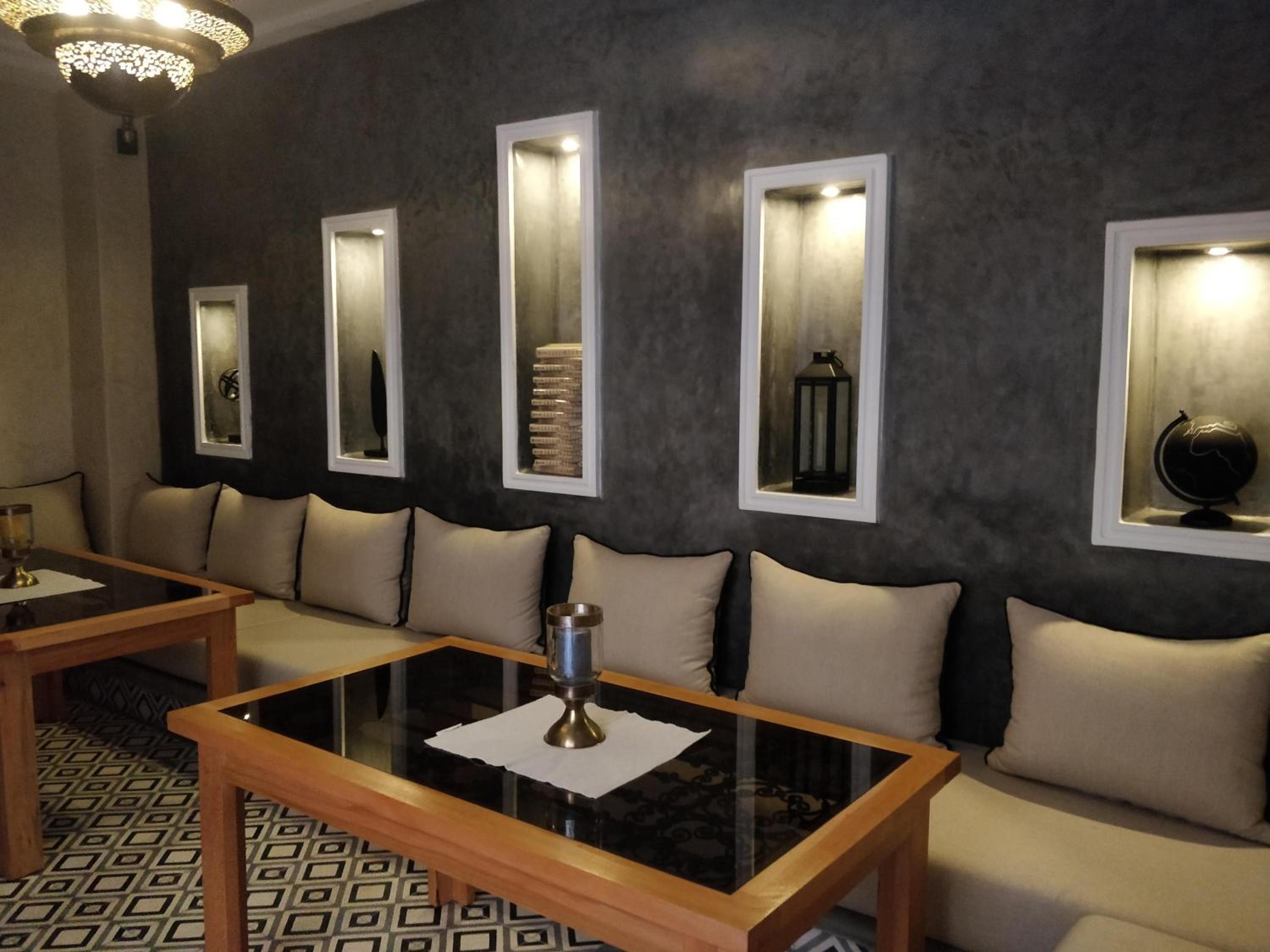 lounge