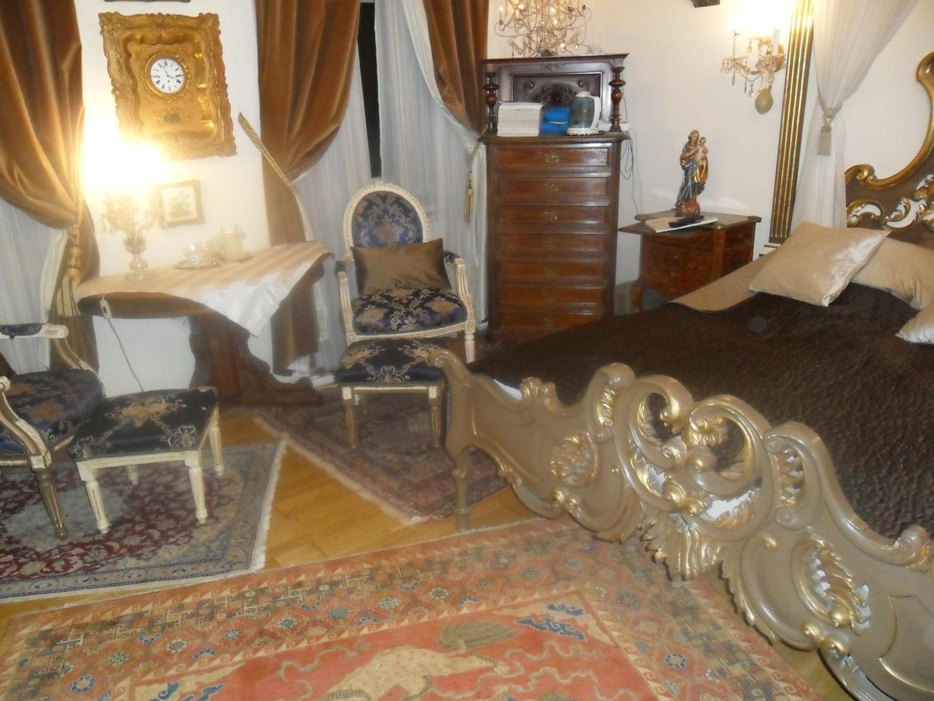 Luxury near Castle