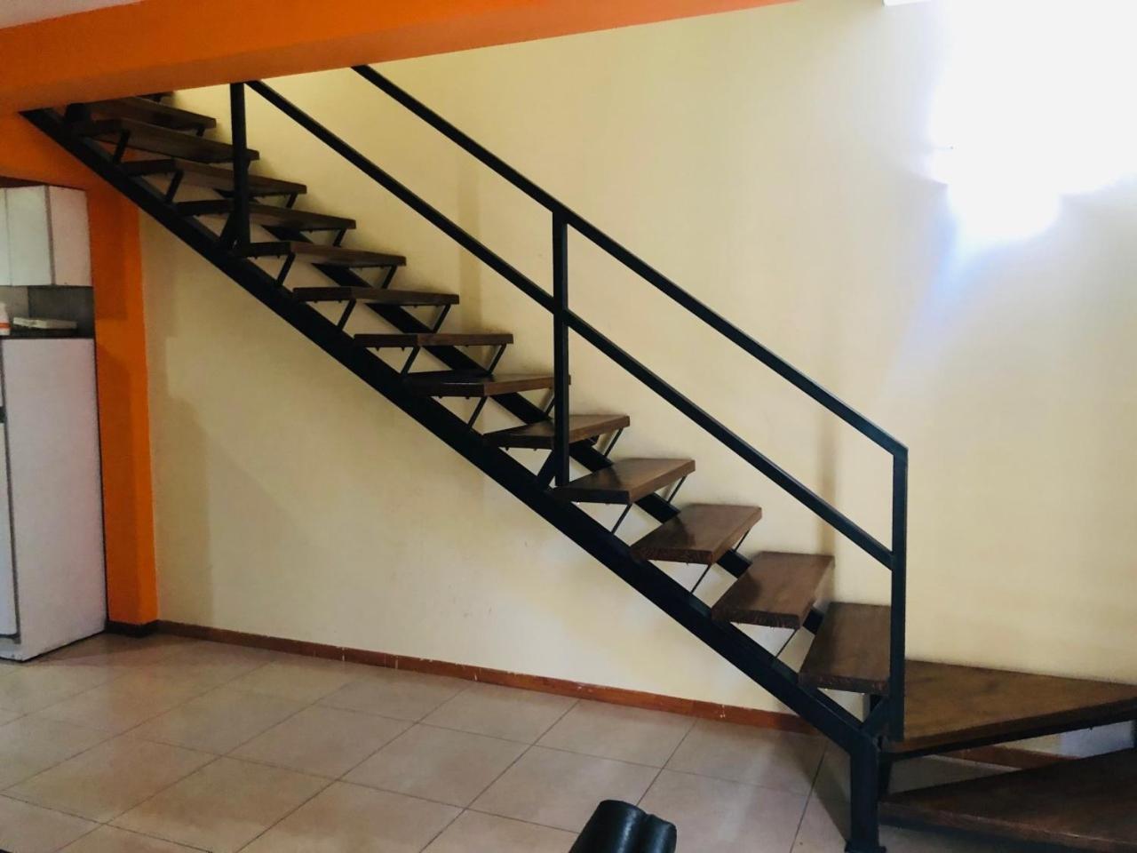 Hermoso Duplex c/Pileta y Cochera en Consorcio Privado Saavedra