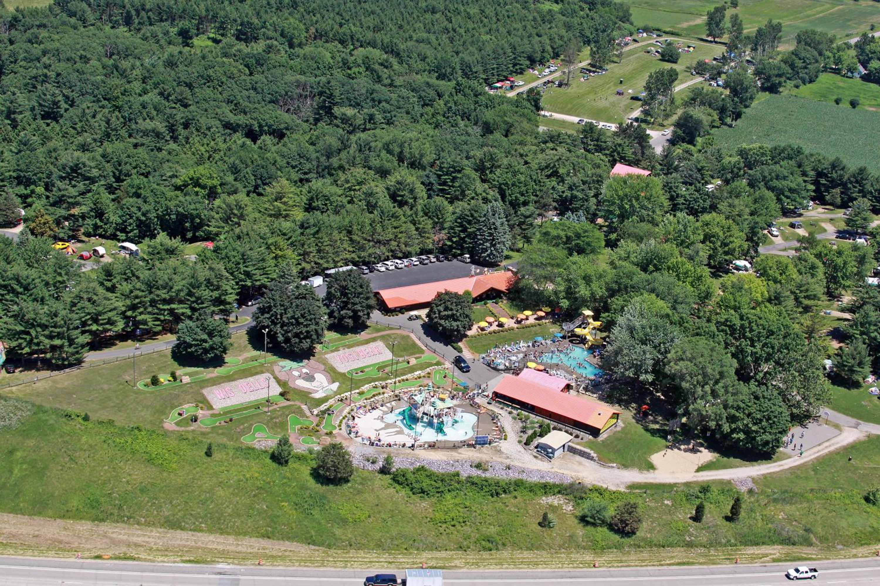 Yogi Bear's Jellystone Park Camp-Resort Wisconsin Dells