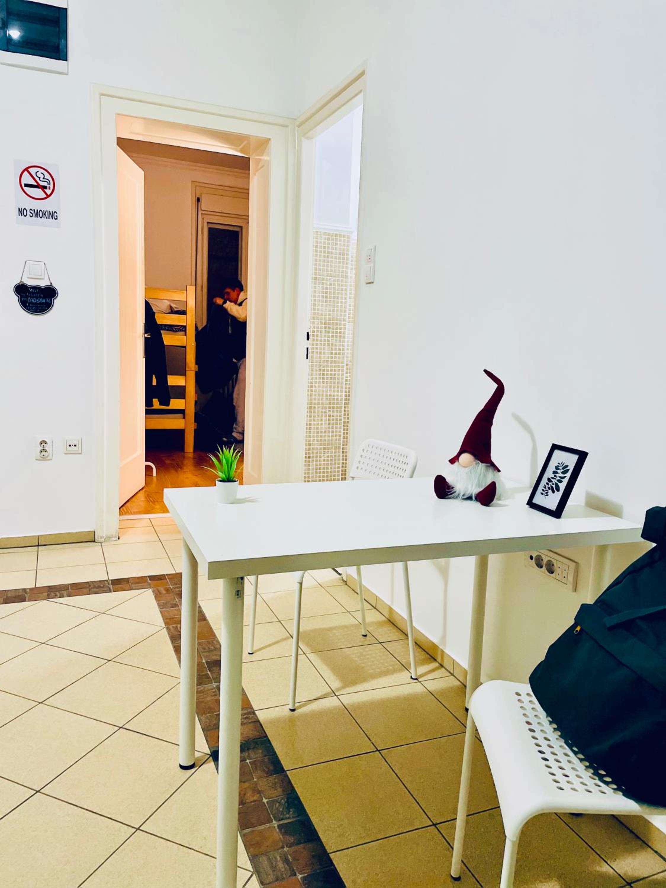 Photo 33