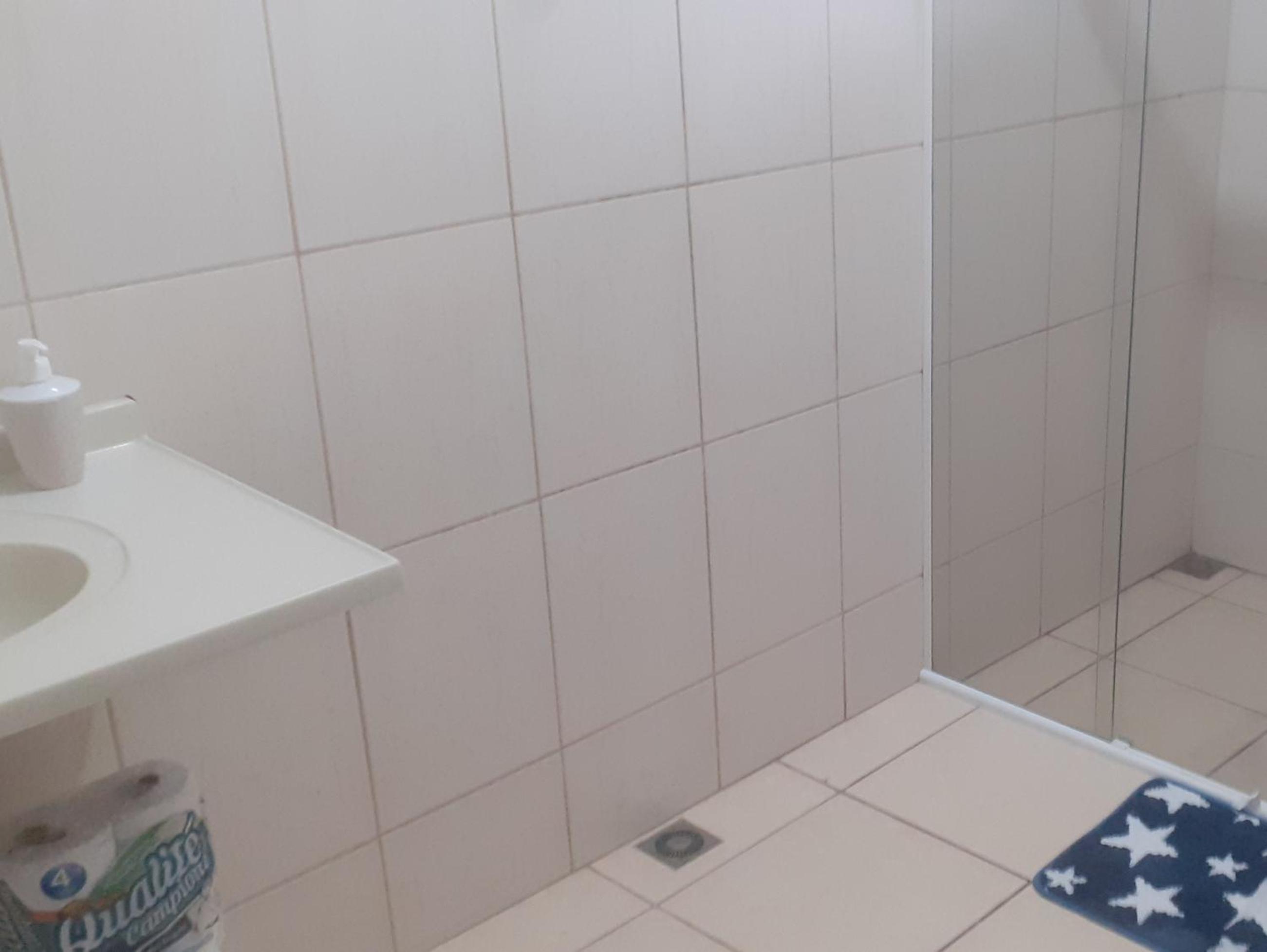 Sobrado para 10 pessoas na Praia- Familiar