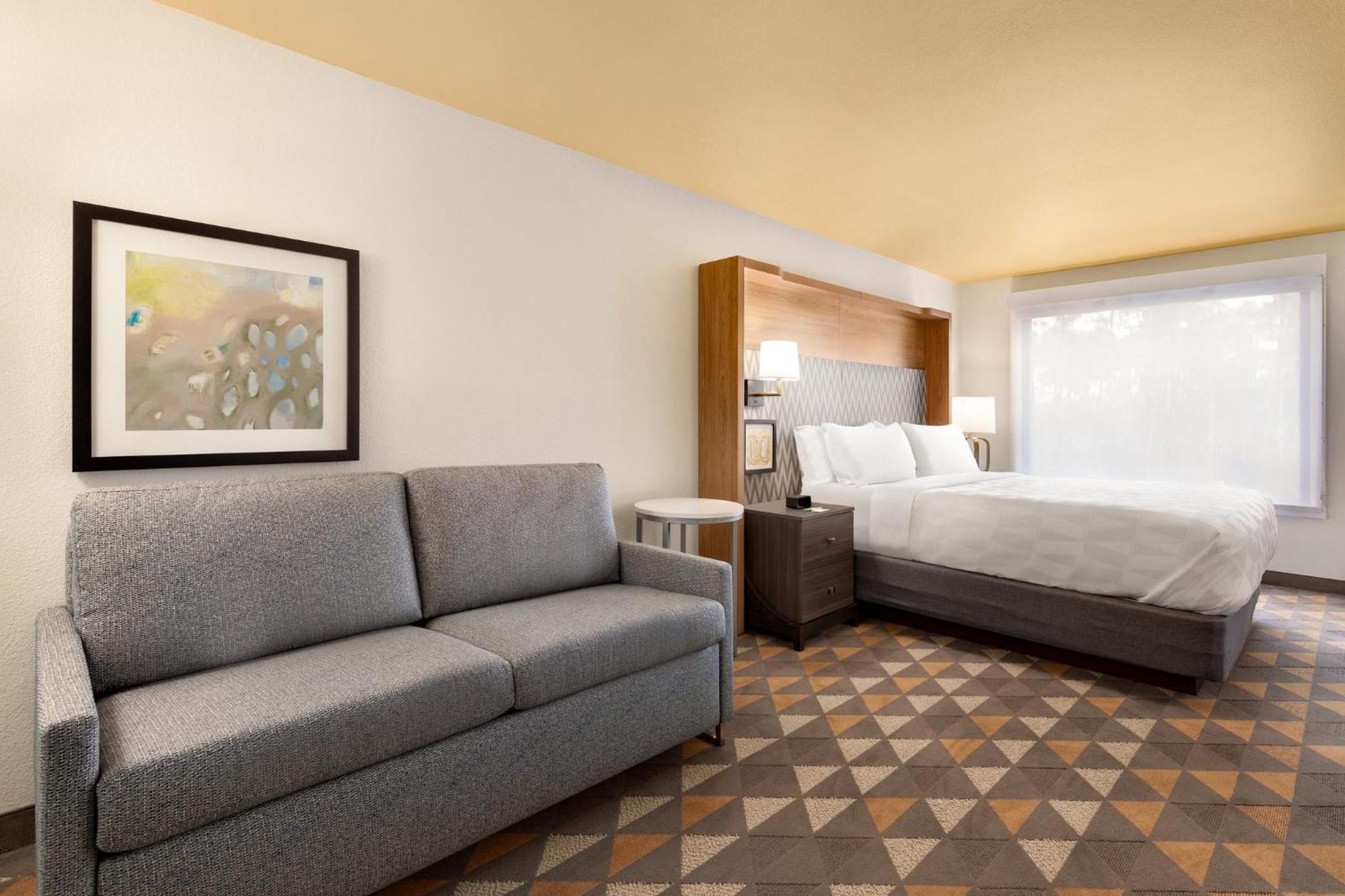 Holiday Inn Houston Intercontinental Airport, an IHG Hotel - Property Image 7