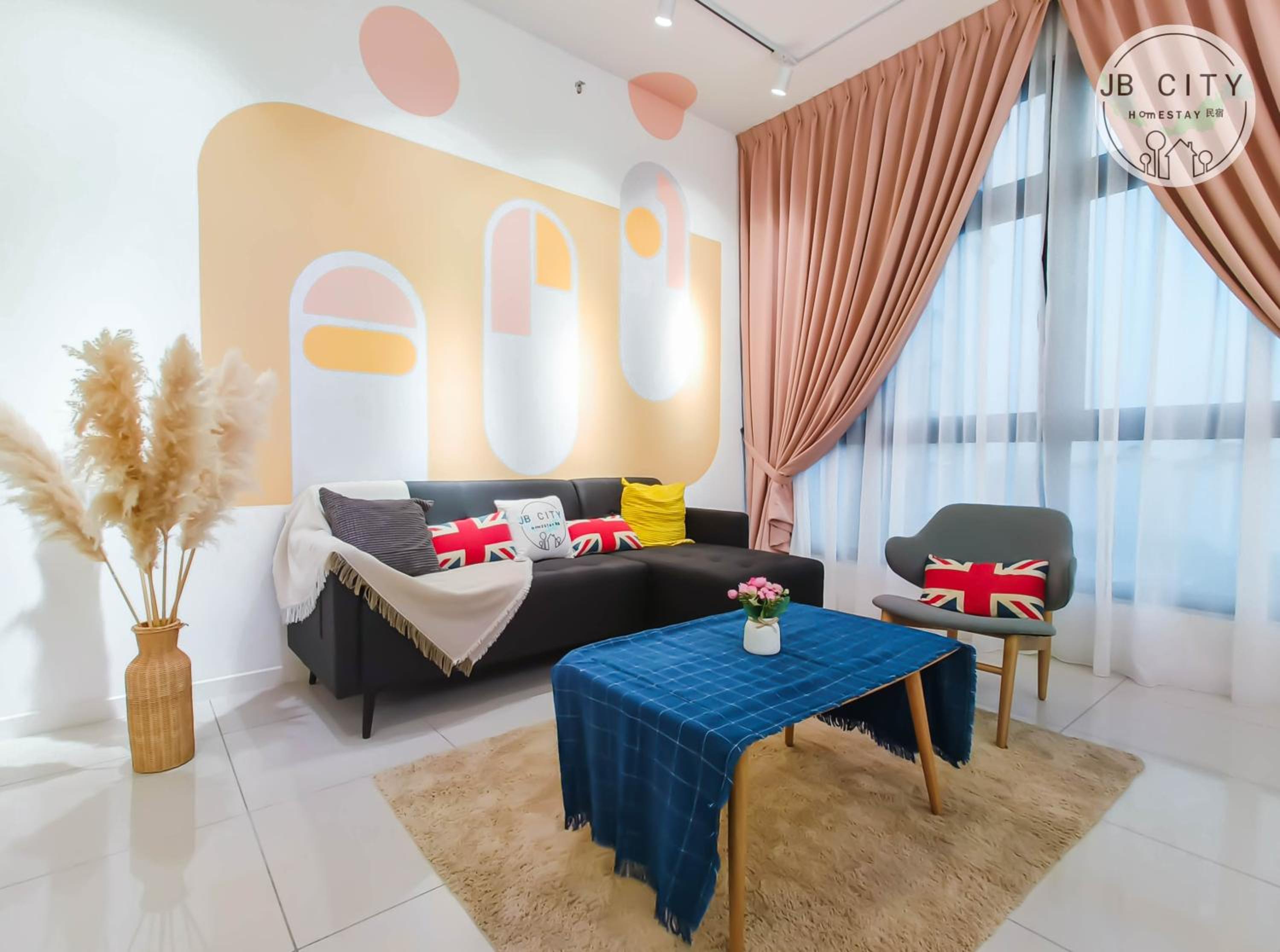 Paradigm Residence by RR JBcity