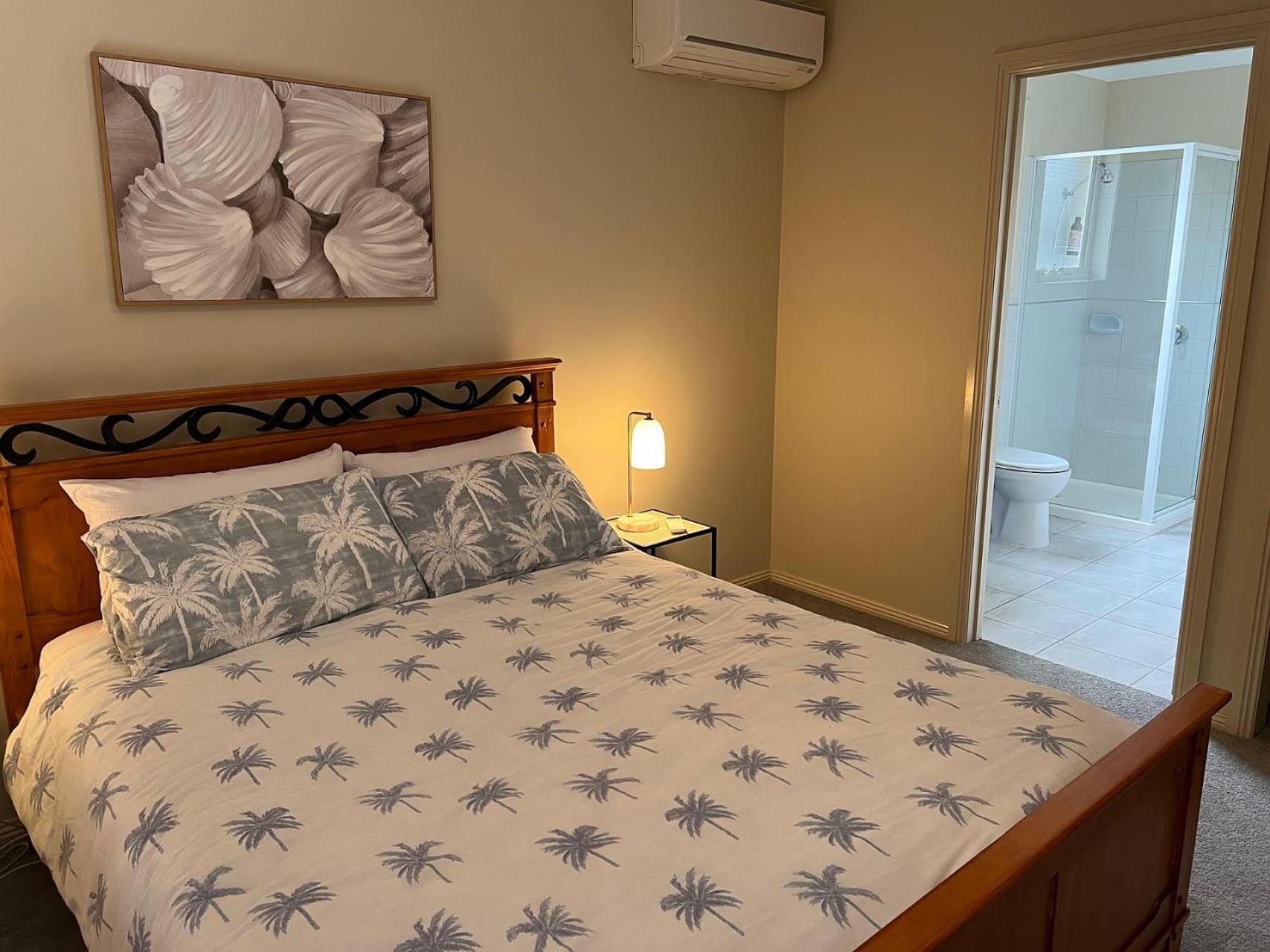 Beachside Haven at Cowes
