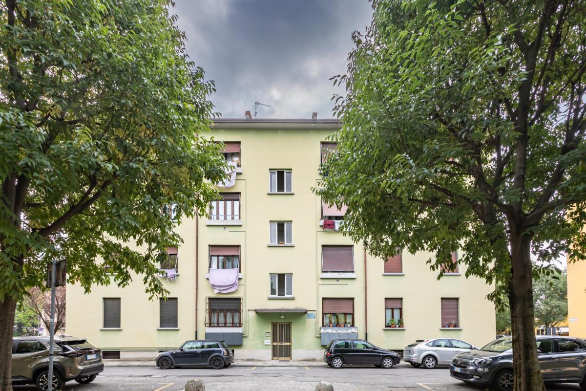 HOST4U - HOUSE MAGA in Brescia City view 3