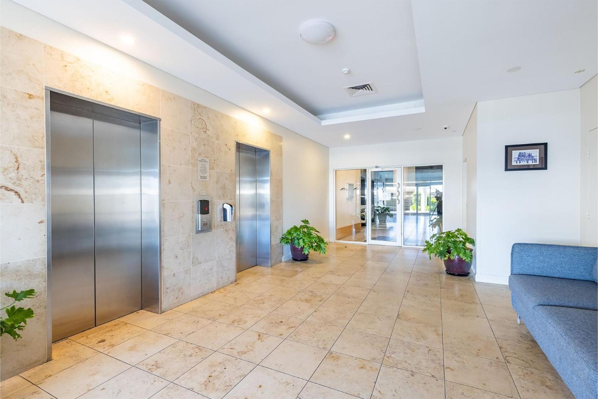 203 The Breakwater 2 Messines St magical unit with lift pool views and aircon
