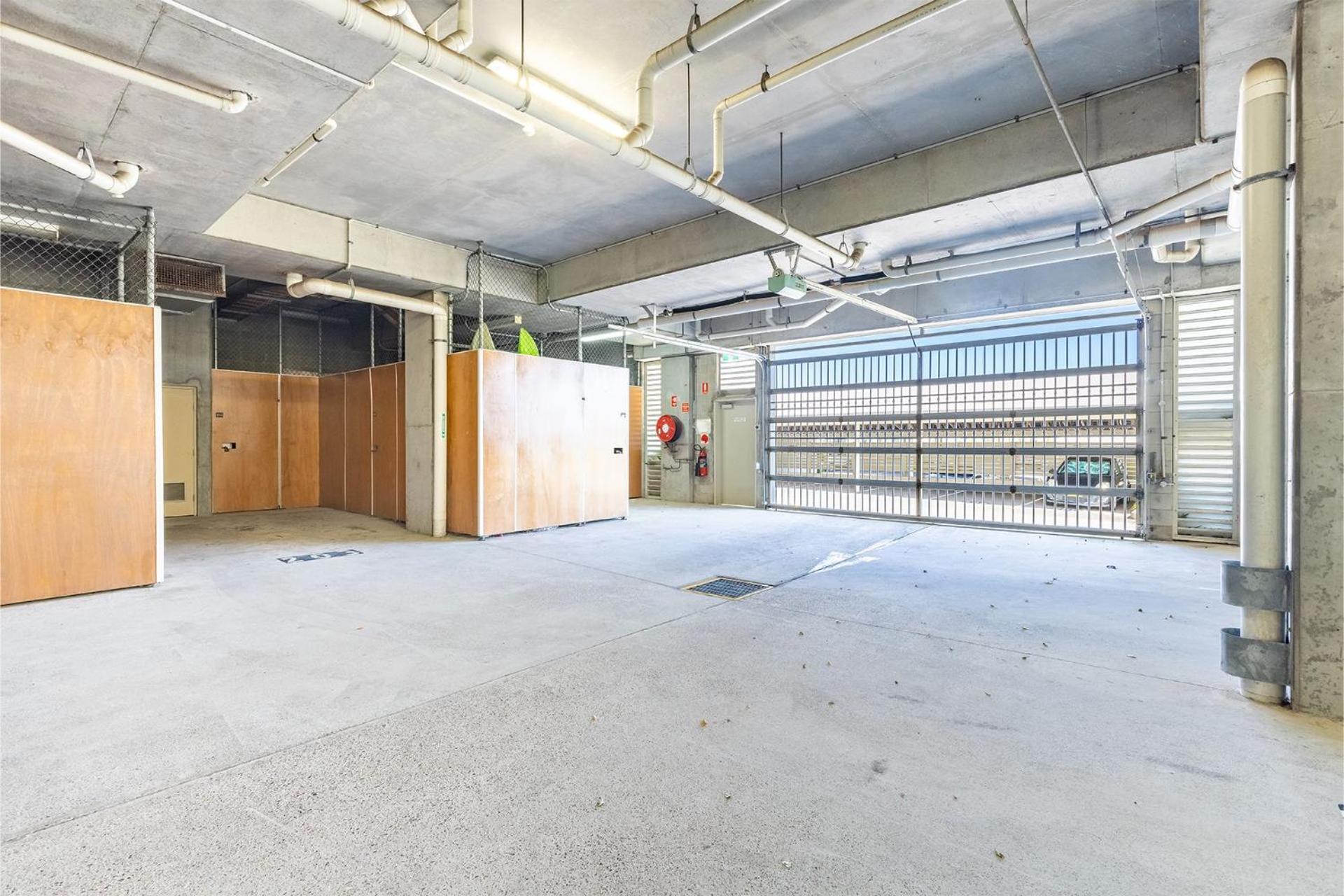 203 The Breakwater 2 Messines St magical unit with lift pool views and aircon