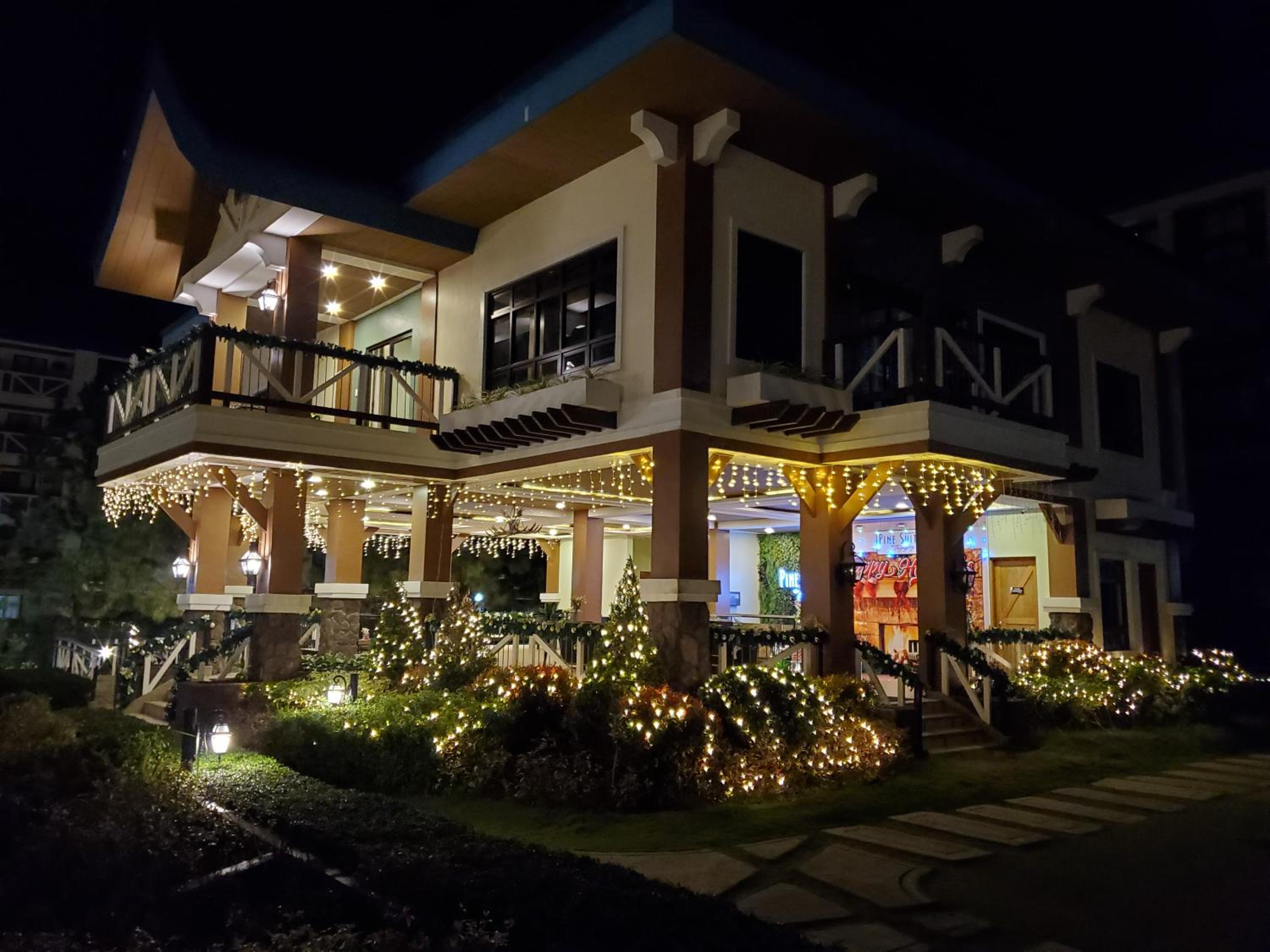 Cozy Condo at Pine Suites Tagaytay with WIFI Netflix & Pool, タガイタイ - 21