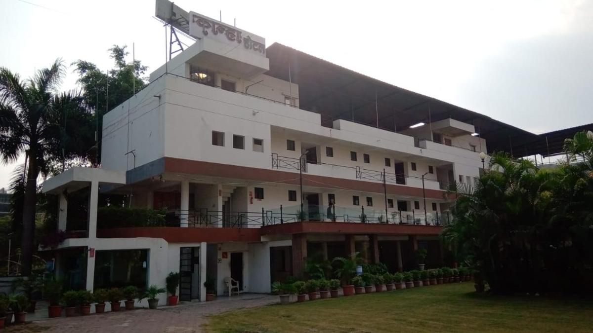 Hotel Kanha view 3
