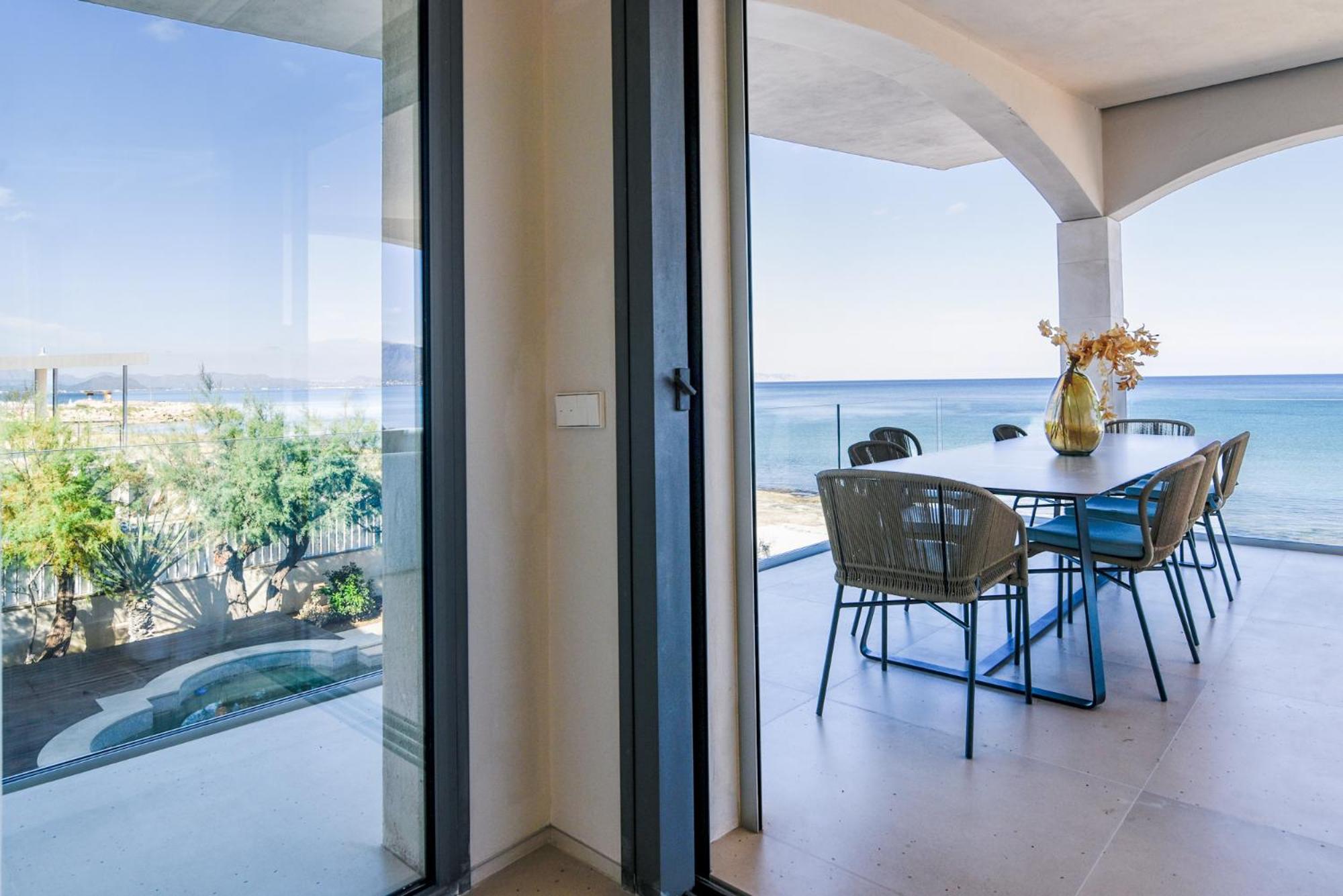 BEACH NEST VILLA
