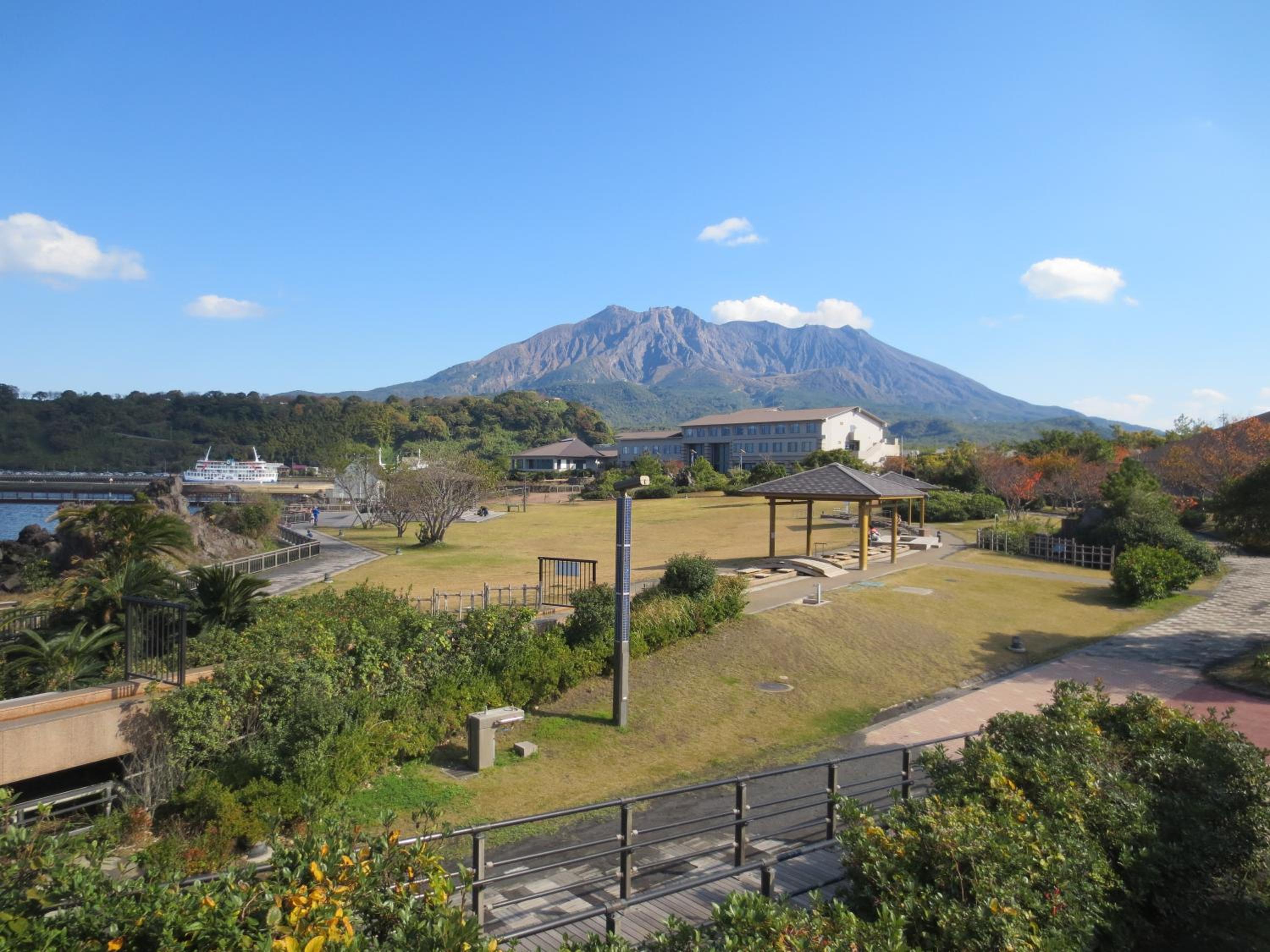 Rainbow Sakurajima