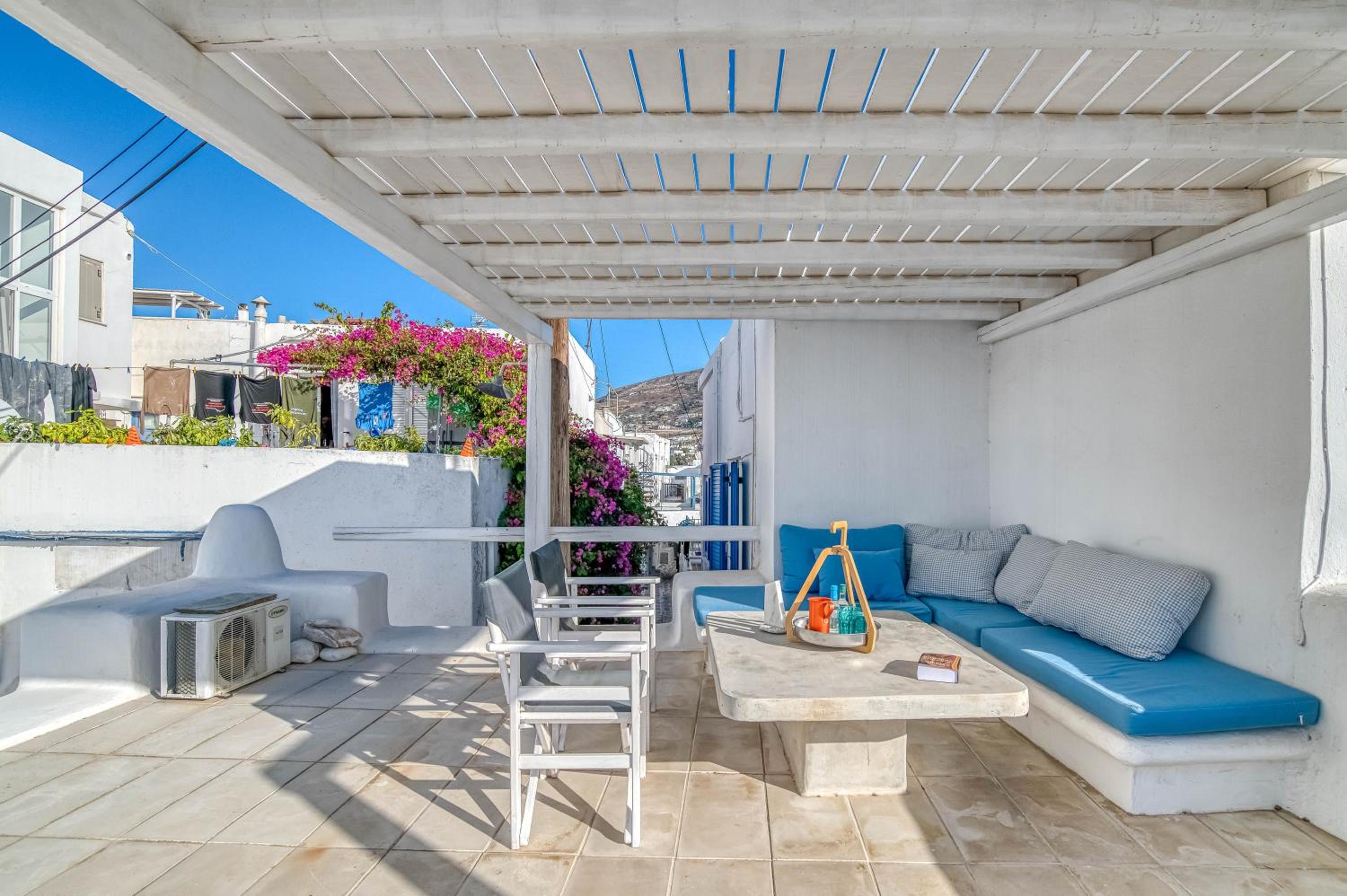 Kastro House - Sea view in Parikia city center photo 3