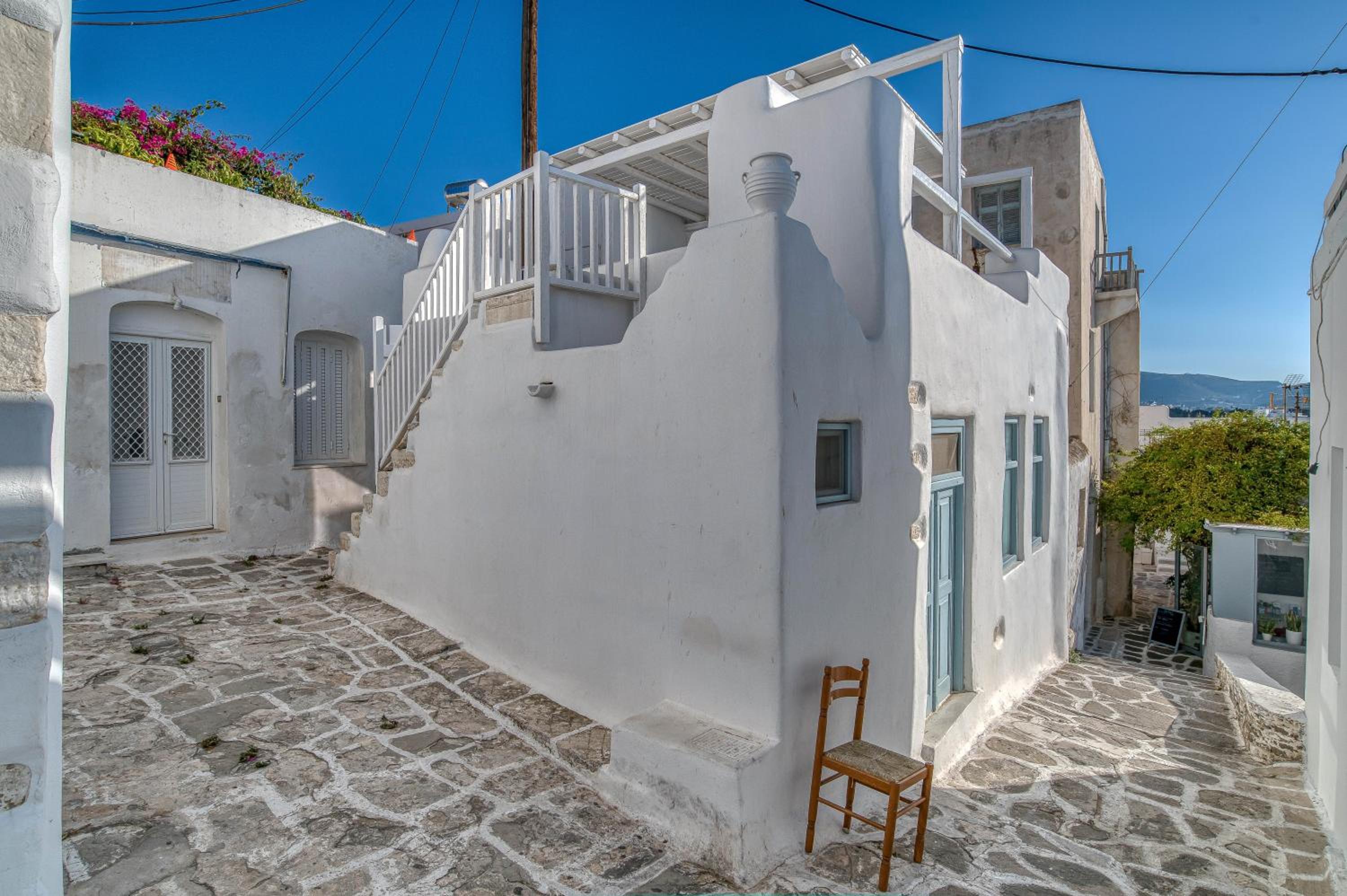 Kastro House - Sea view in Parikia city center photo 5