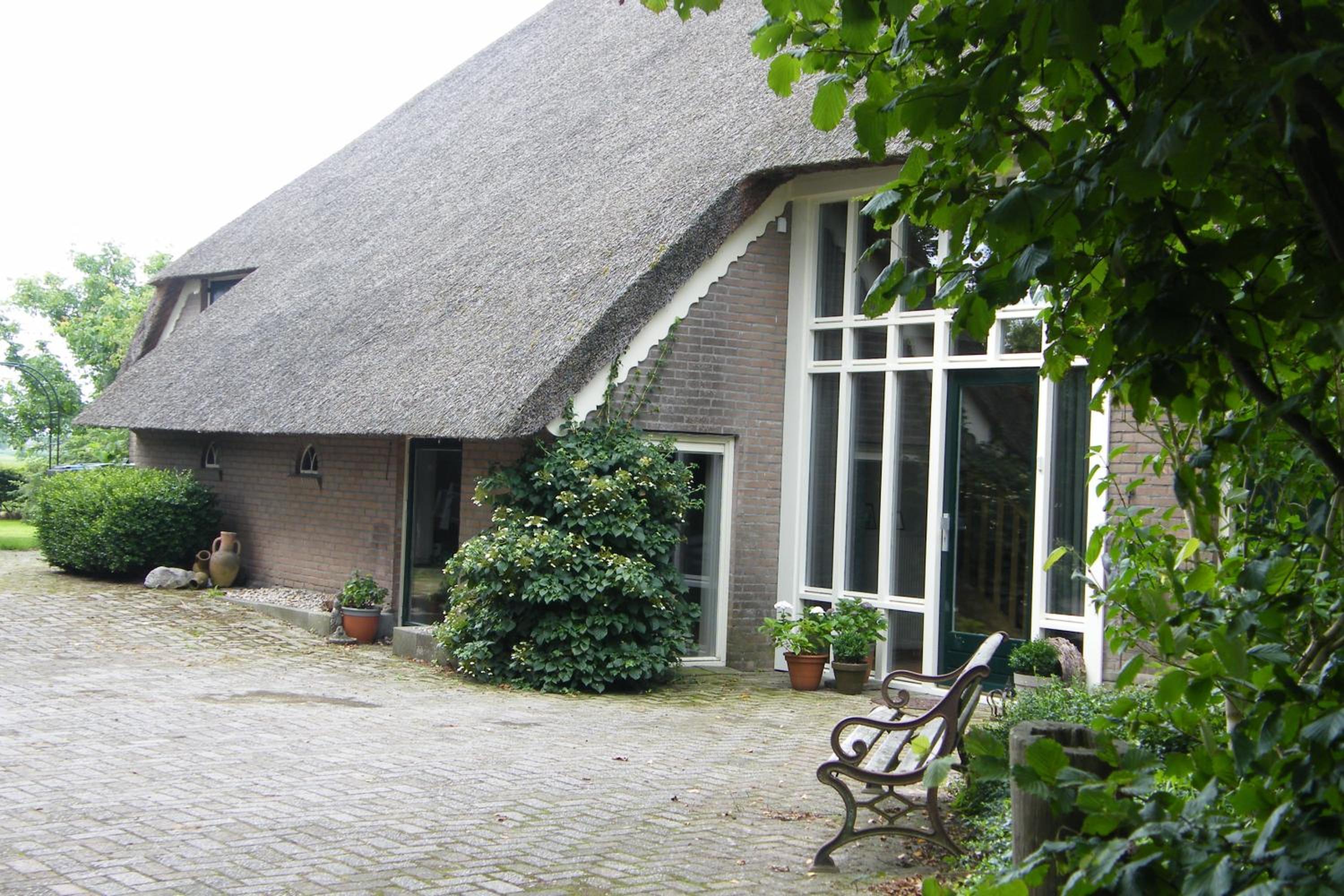 Photo 25