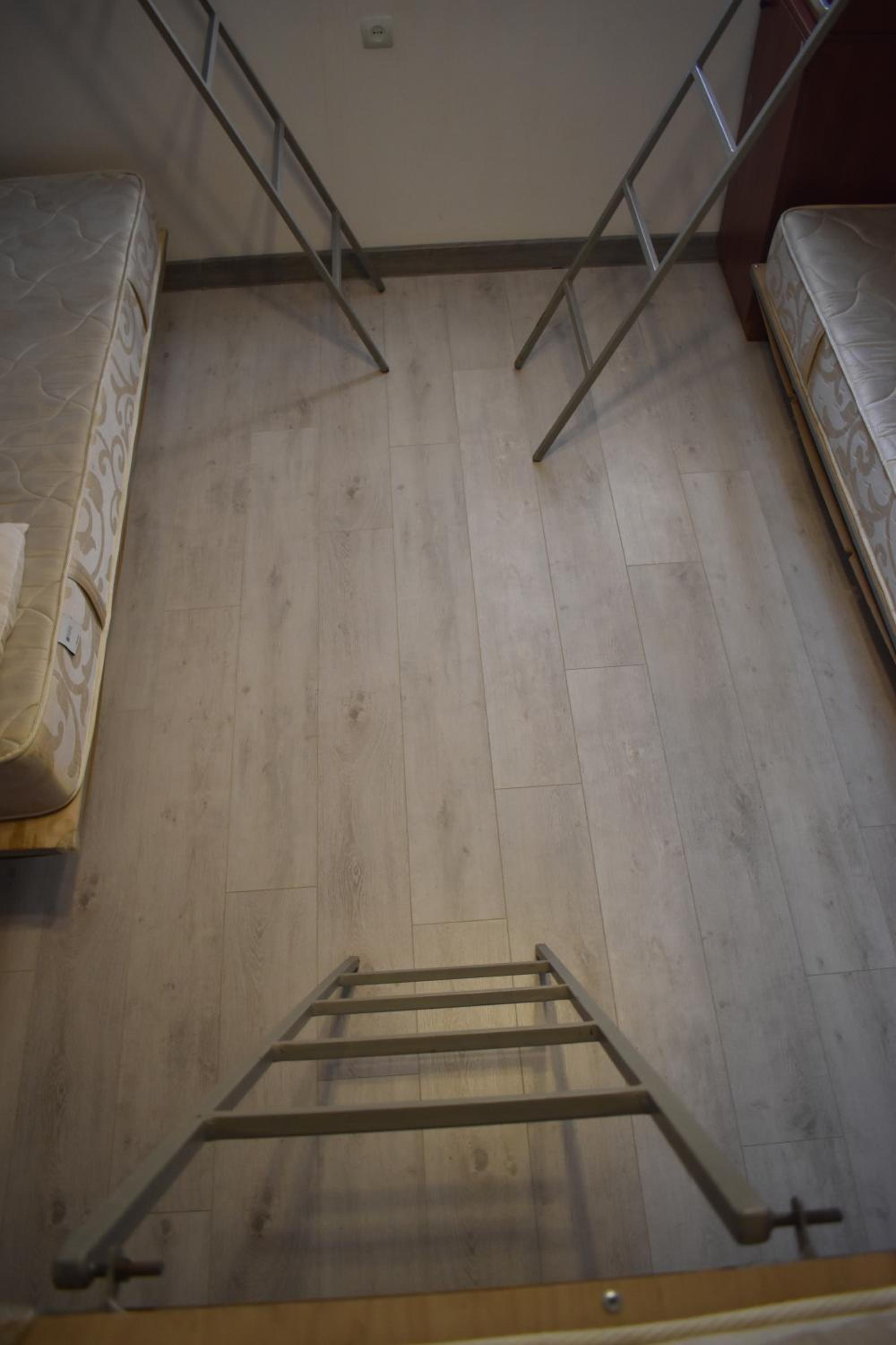 SLEEP STUDIO Hostel