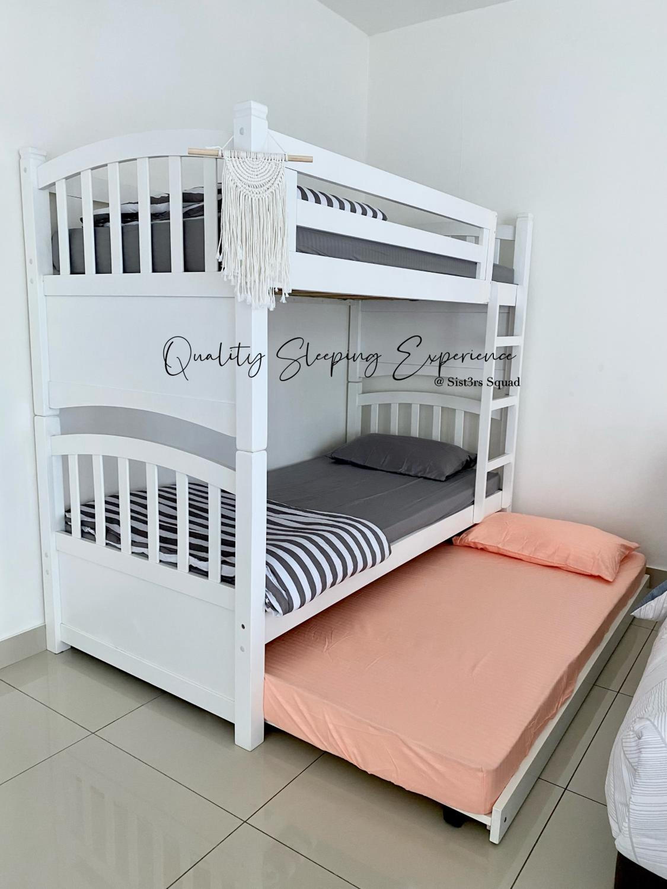 6Pax Suites Setia City Convention Trefoil Shah Alam SiS Homestay photo 4