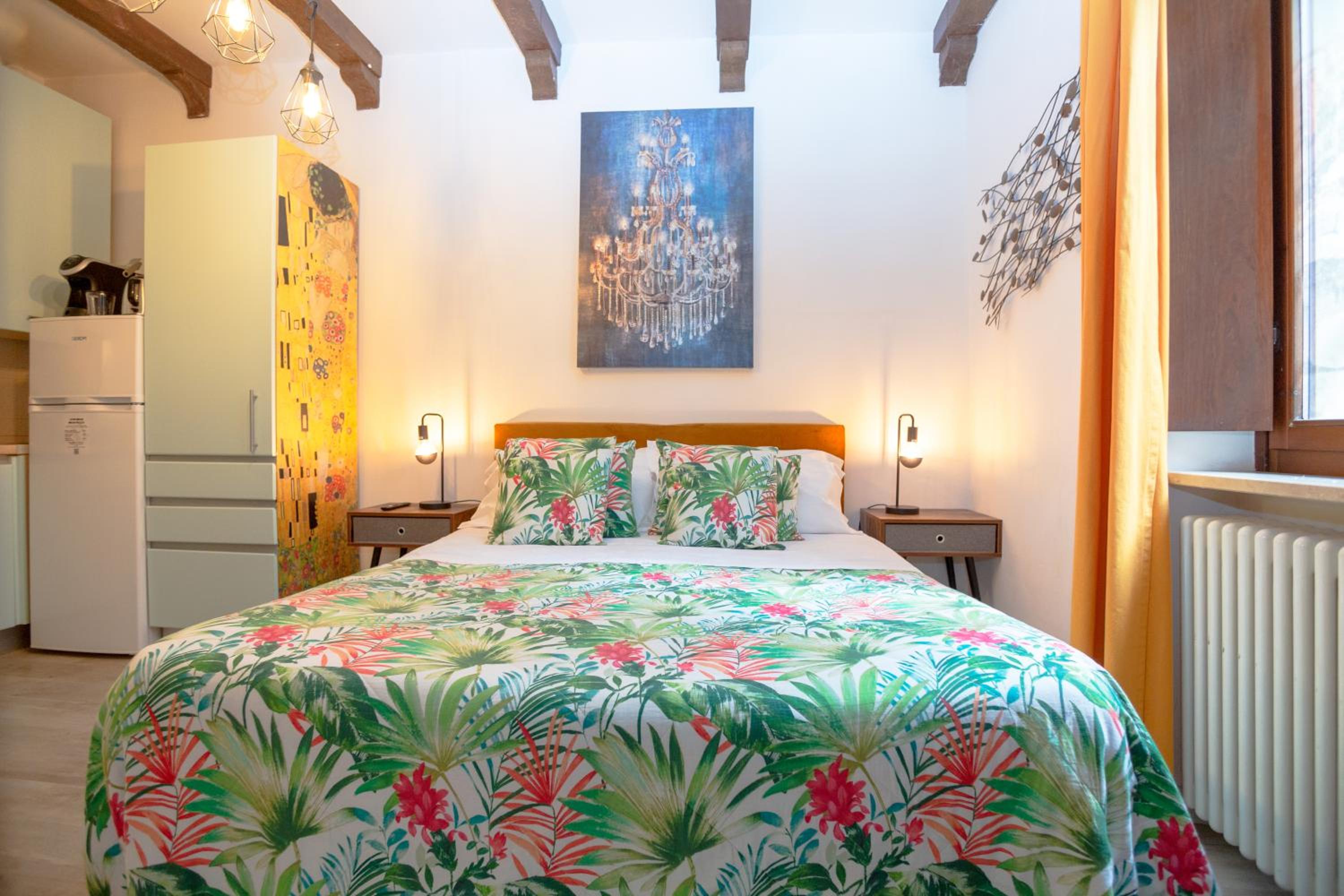 Giardino Giusti House & Court