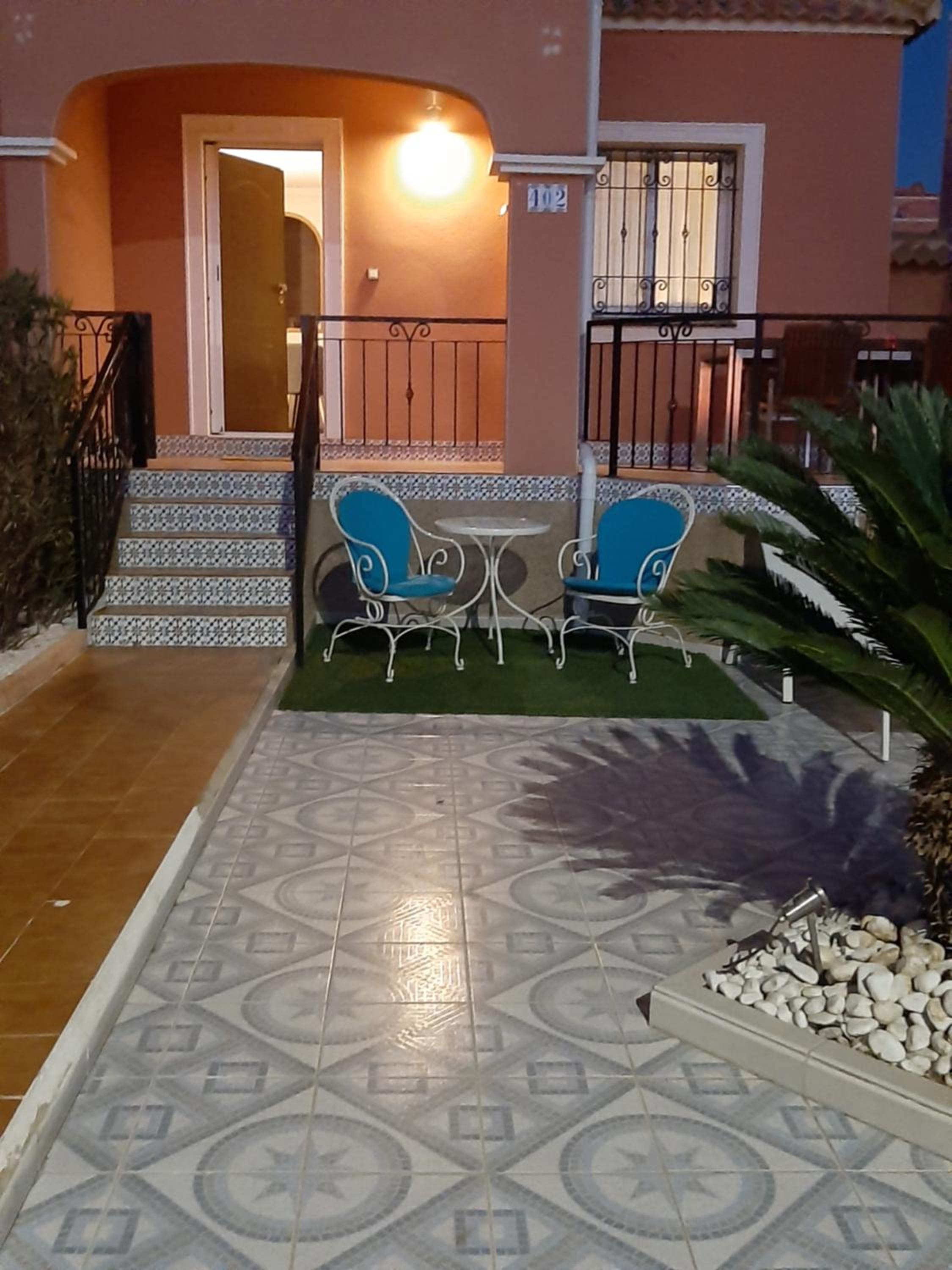 Casa Azul Los Montesinos
