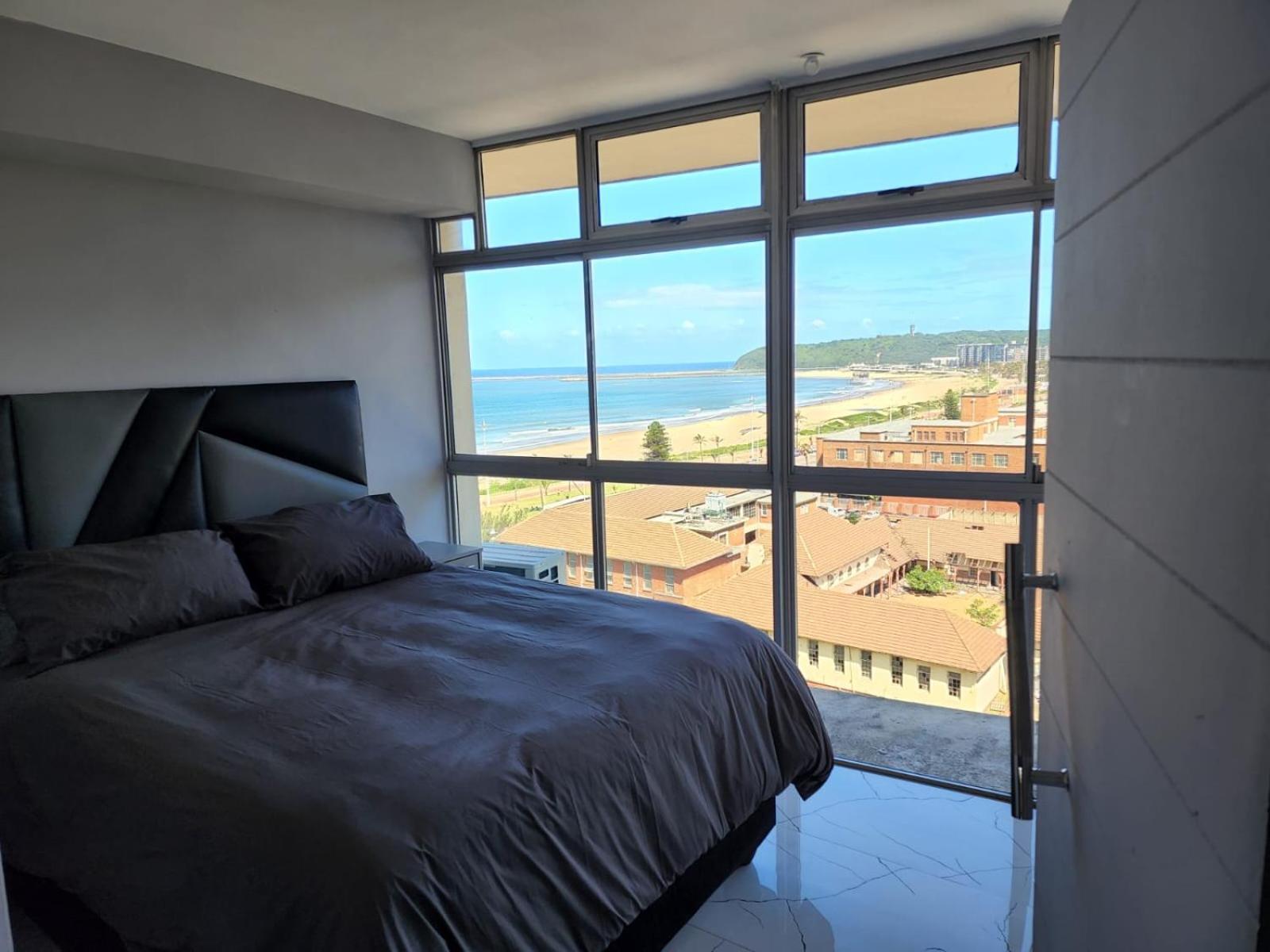 Sea Views at 10 South view 2