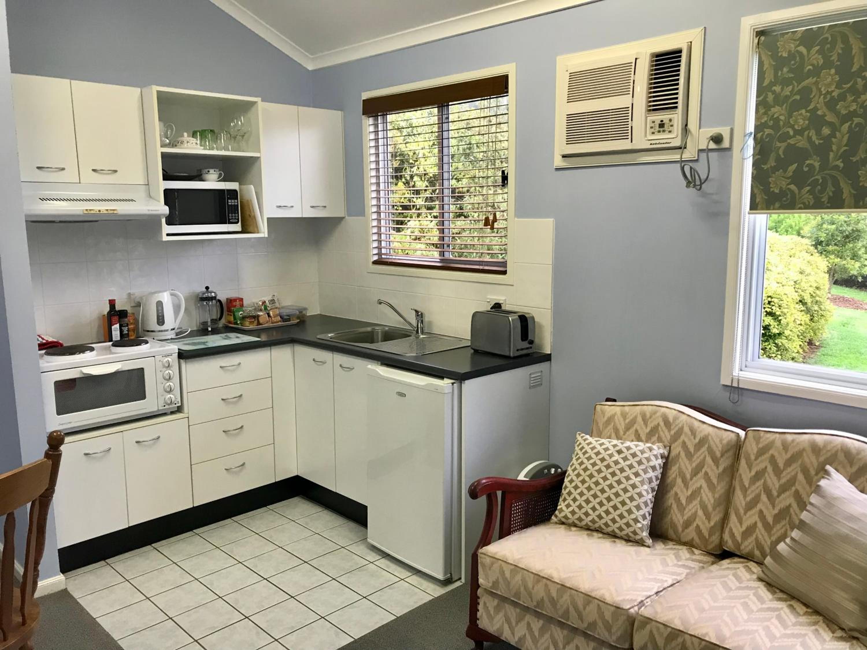 Apple Tree Cottage - Comboyne Mountain Cottages