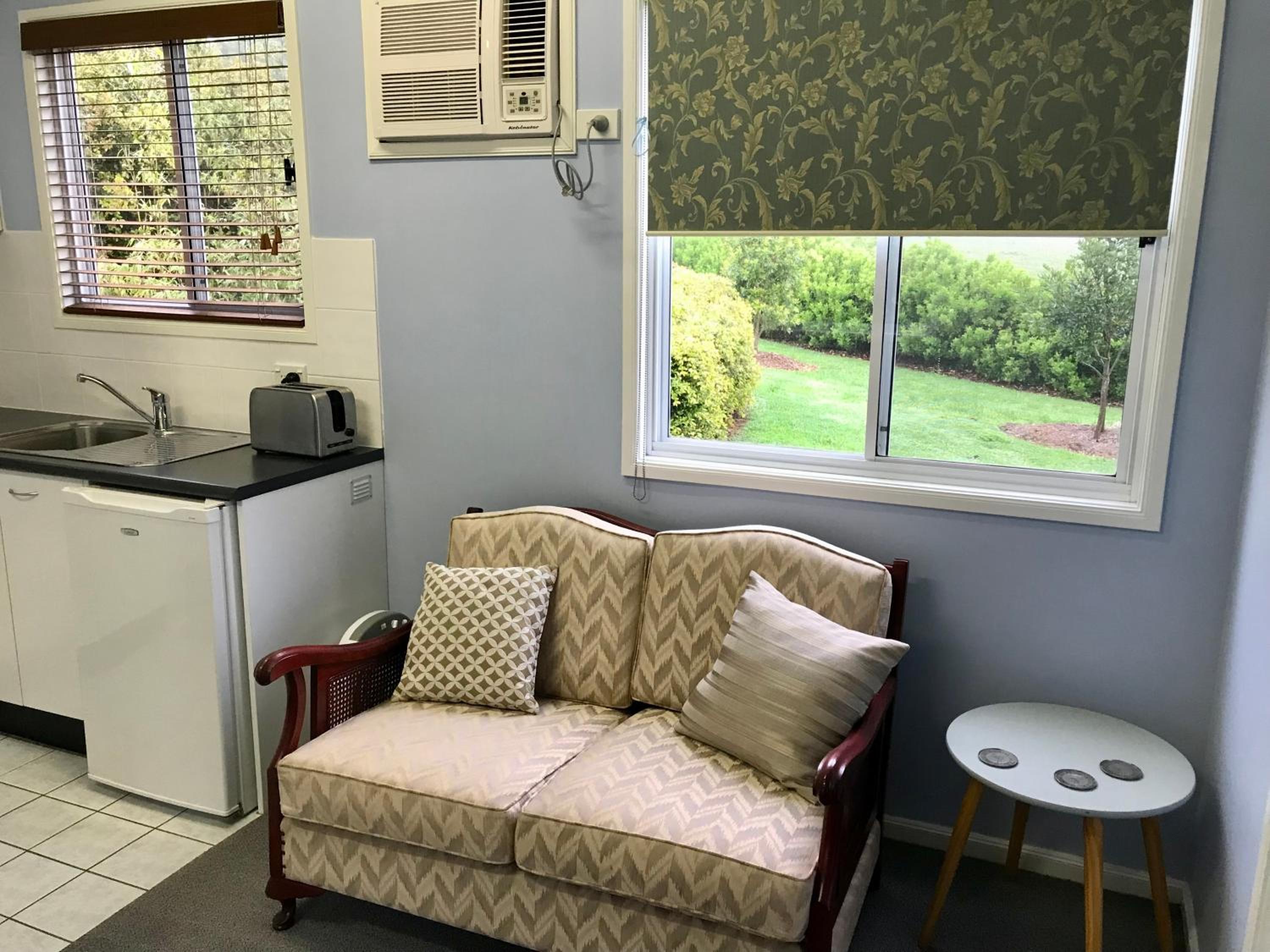 Apple Tree Cottage - Comboyne Mountain Cottages