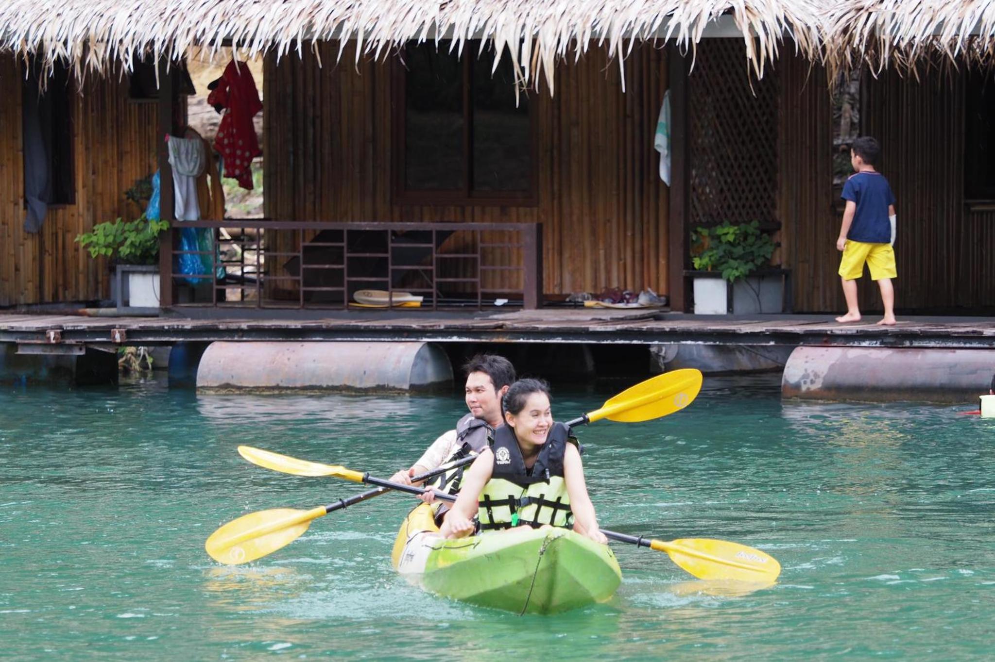 Praiwan Raft House 17