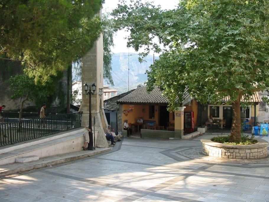 Nona´s Dorf Haus in Liapades view 5