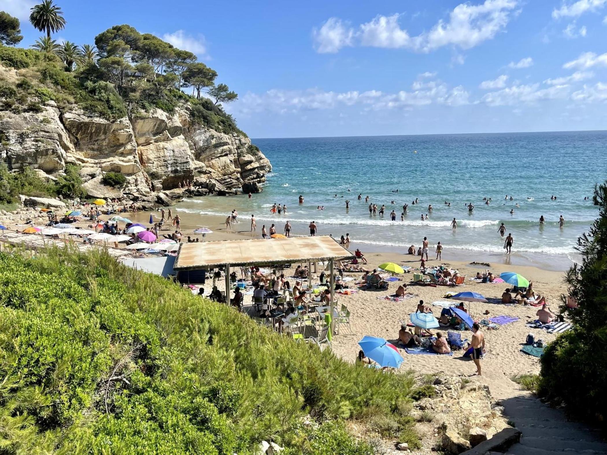 APARTBEACH LA CALETA CLIMA y VISTAS CALA CRANCS photo 4