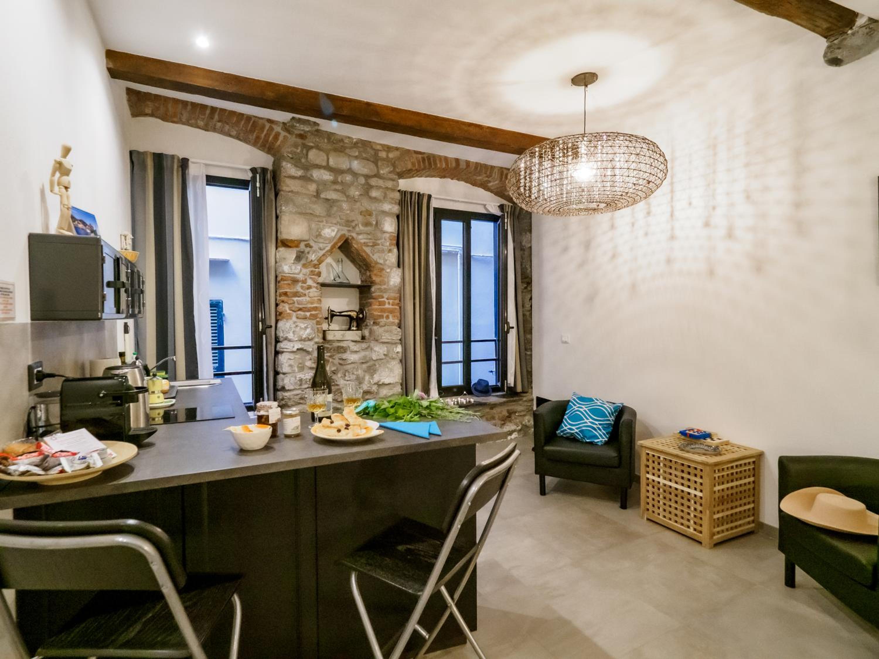 Camaella Luxury Studio photo 5