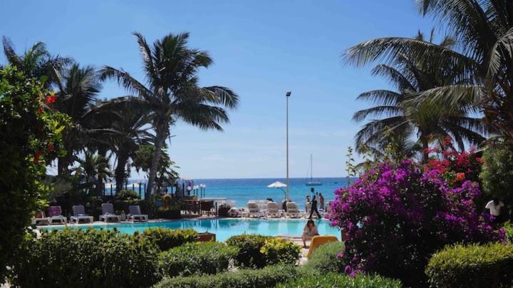 Beach front ocean view Porto Antigo2 Santa Maria