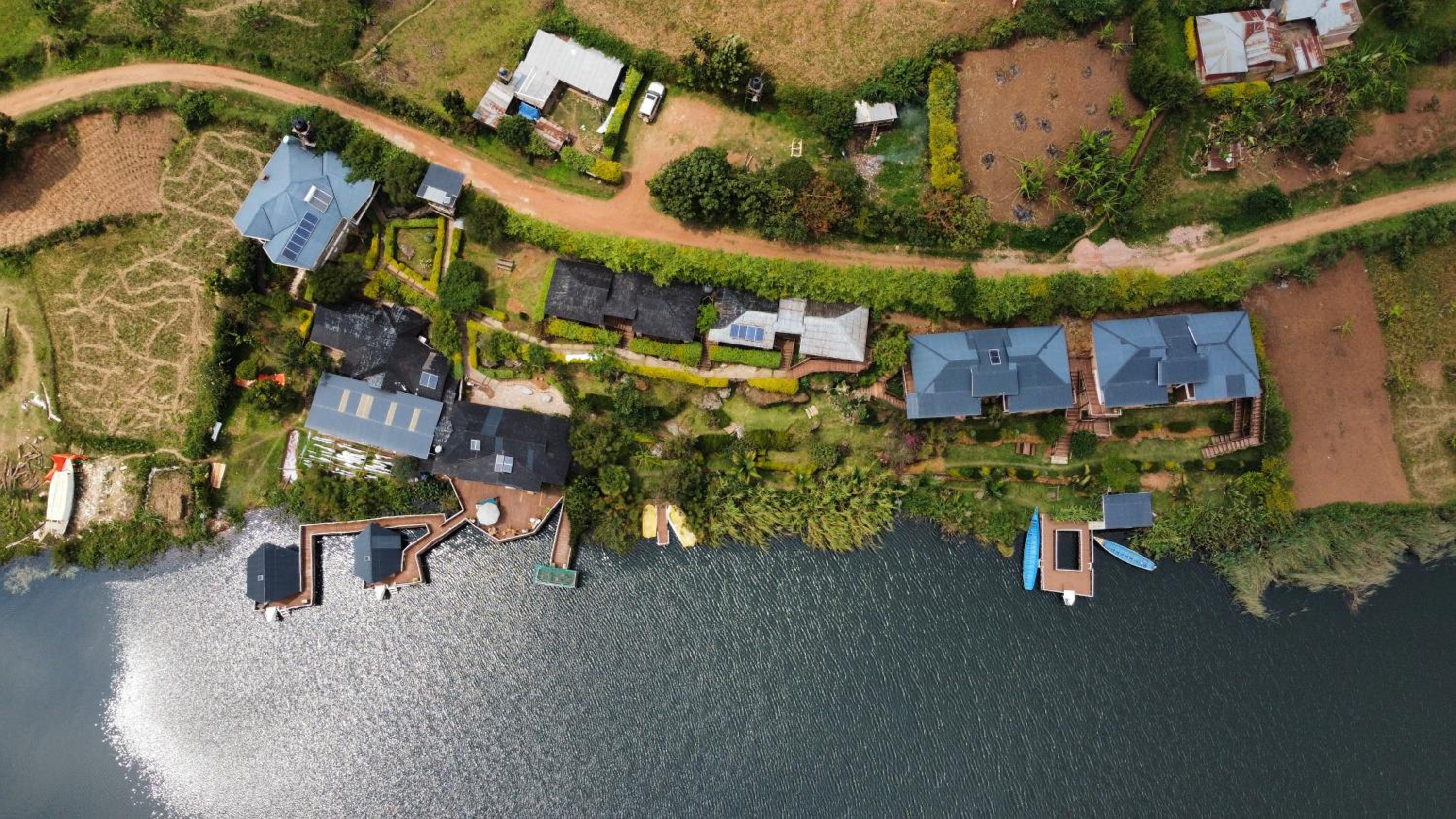 Lake Bunyonyi Rock Resort
