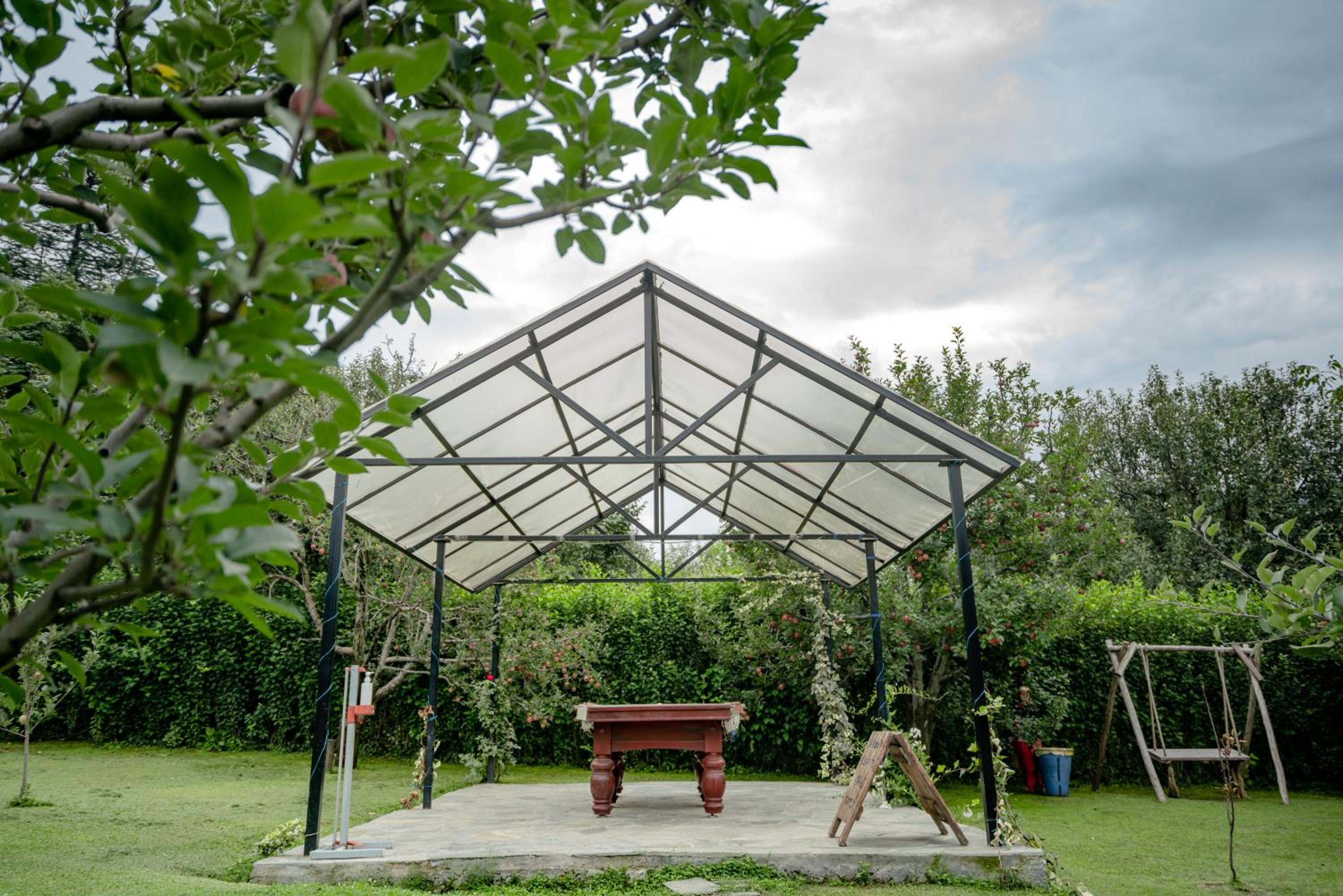 Larisa Resort Manali