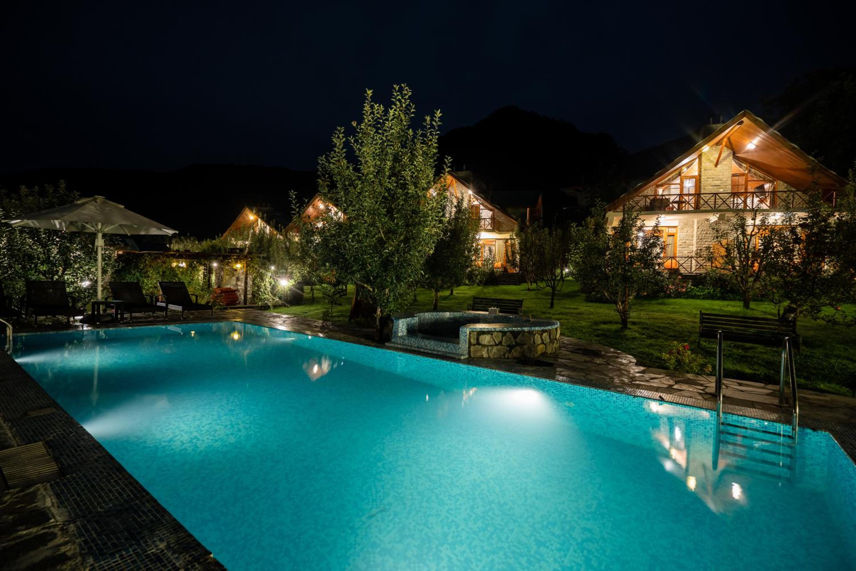 Larisa Resort Manali
