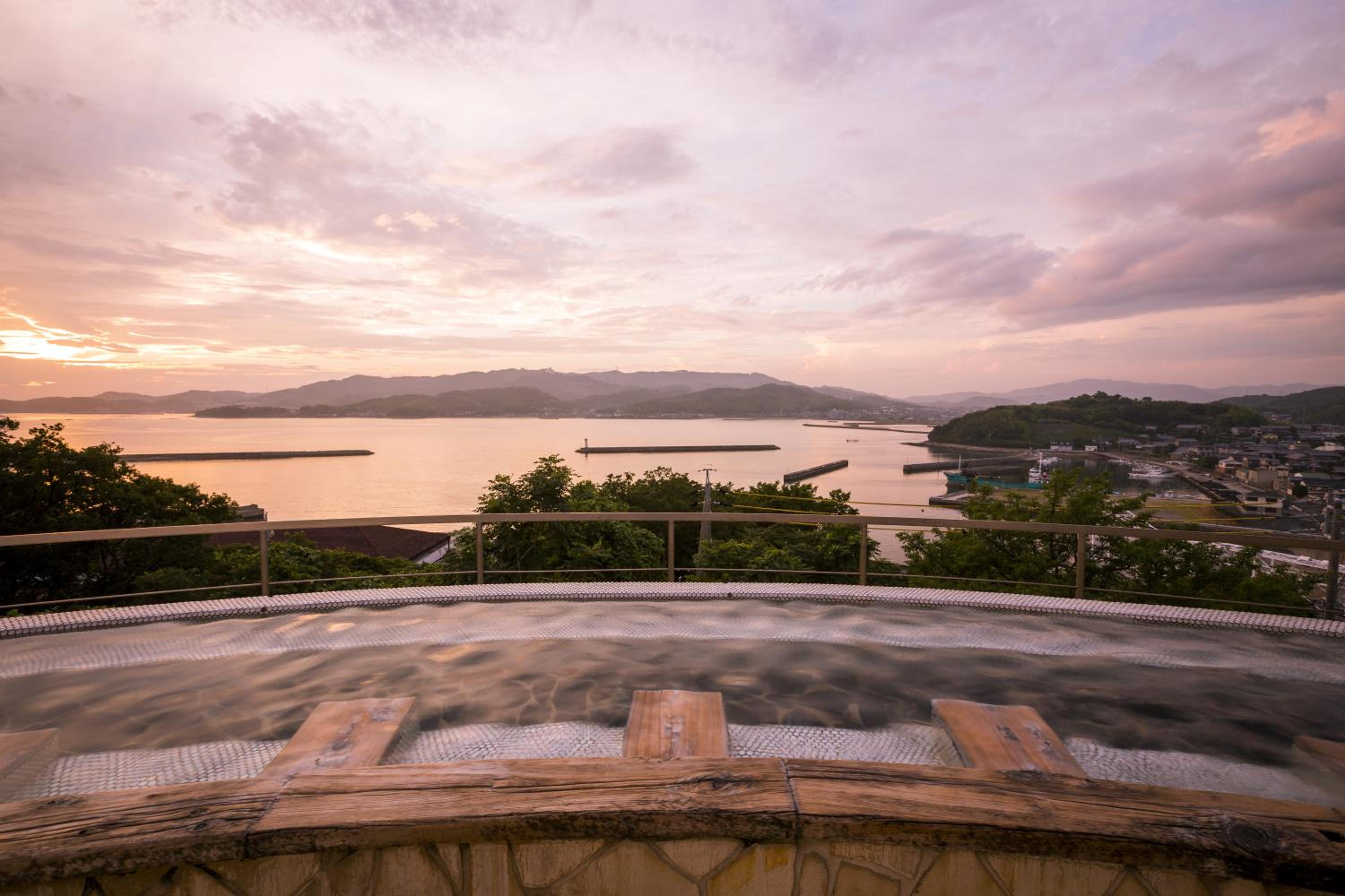 Wano Resort Hazu