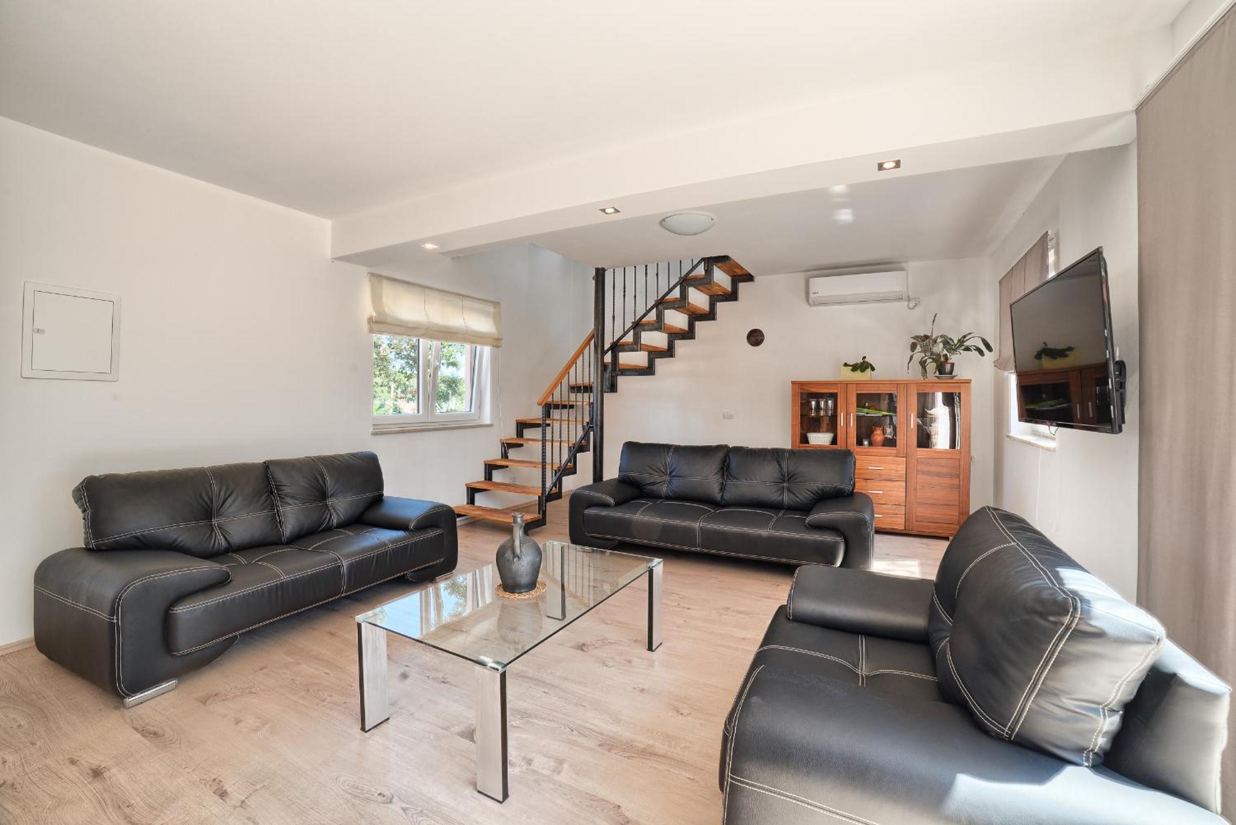 Complex of two villas Palera XXL with private pools