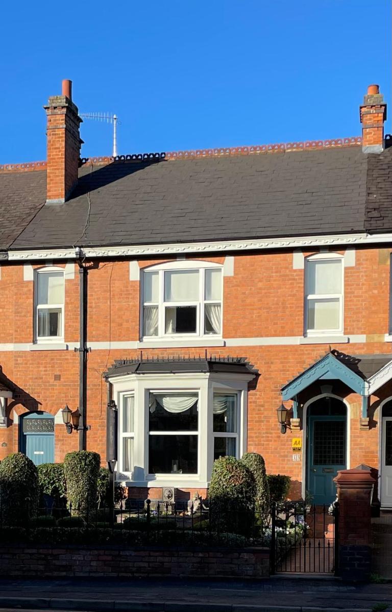 Twelfth Night Guesthouse