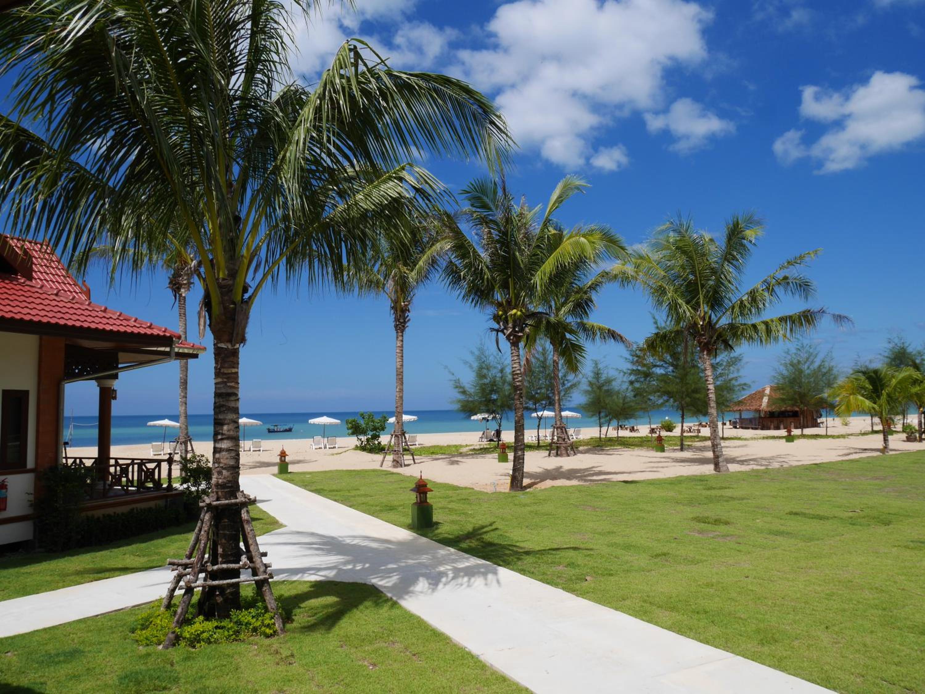 The Sunset Beach Resort - Koh Kho Khao