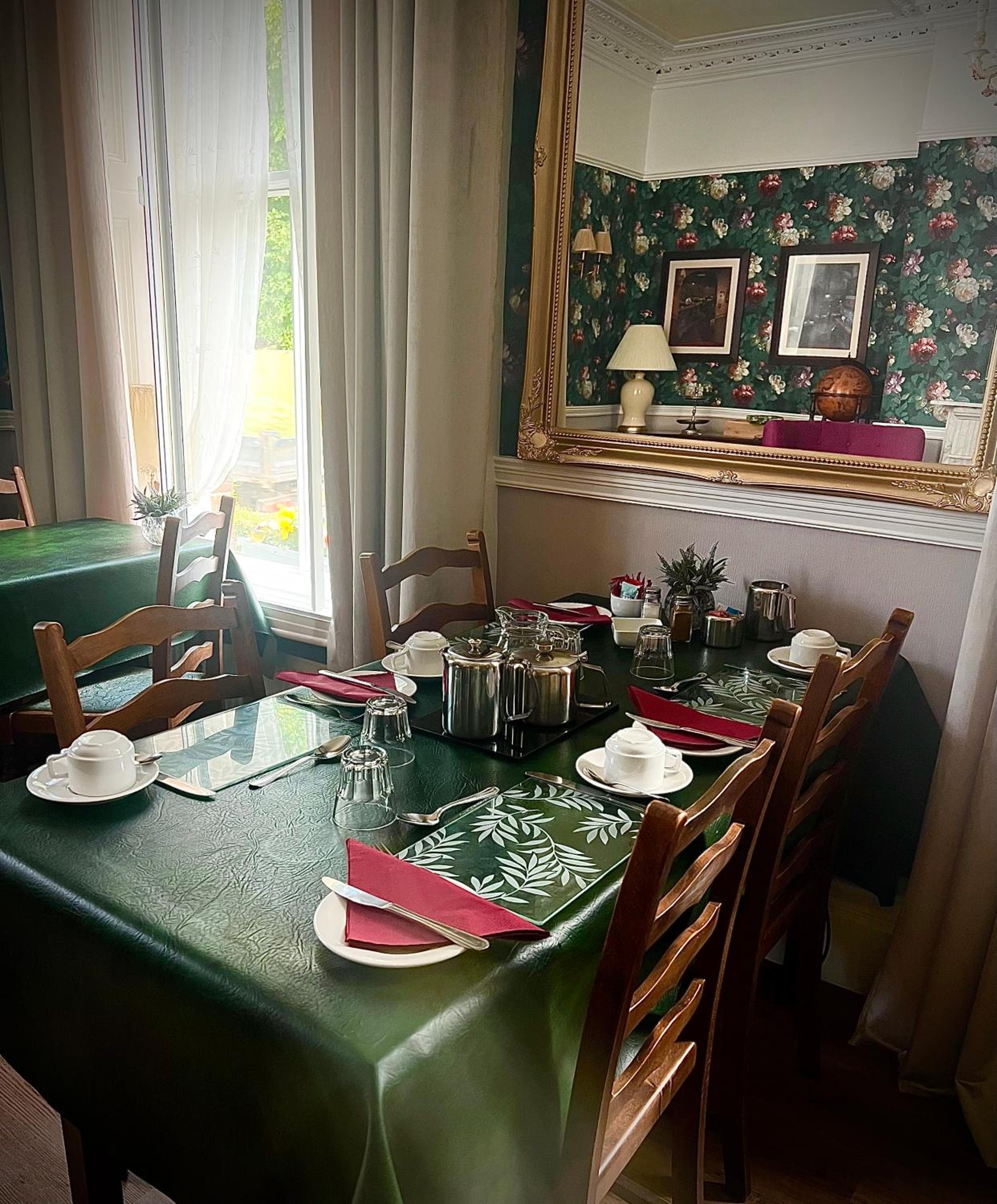 Ashleigh House